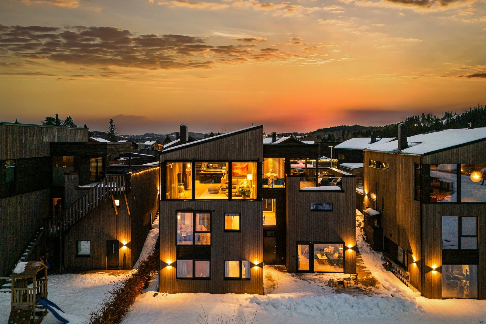 Fremragende bolig med moderne eleganse og storslått utsikt! Foto: Vidar Alvik Galleribilde