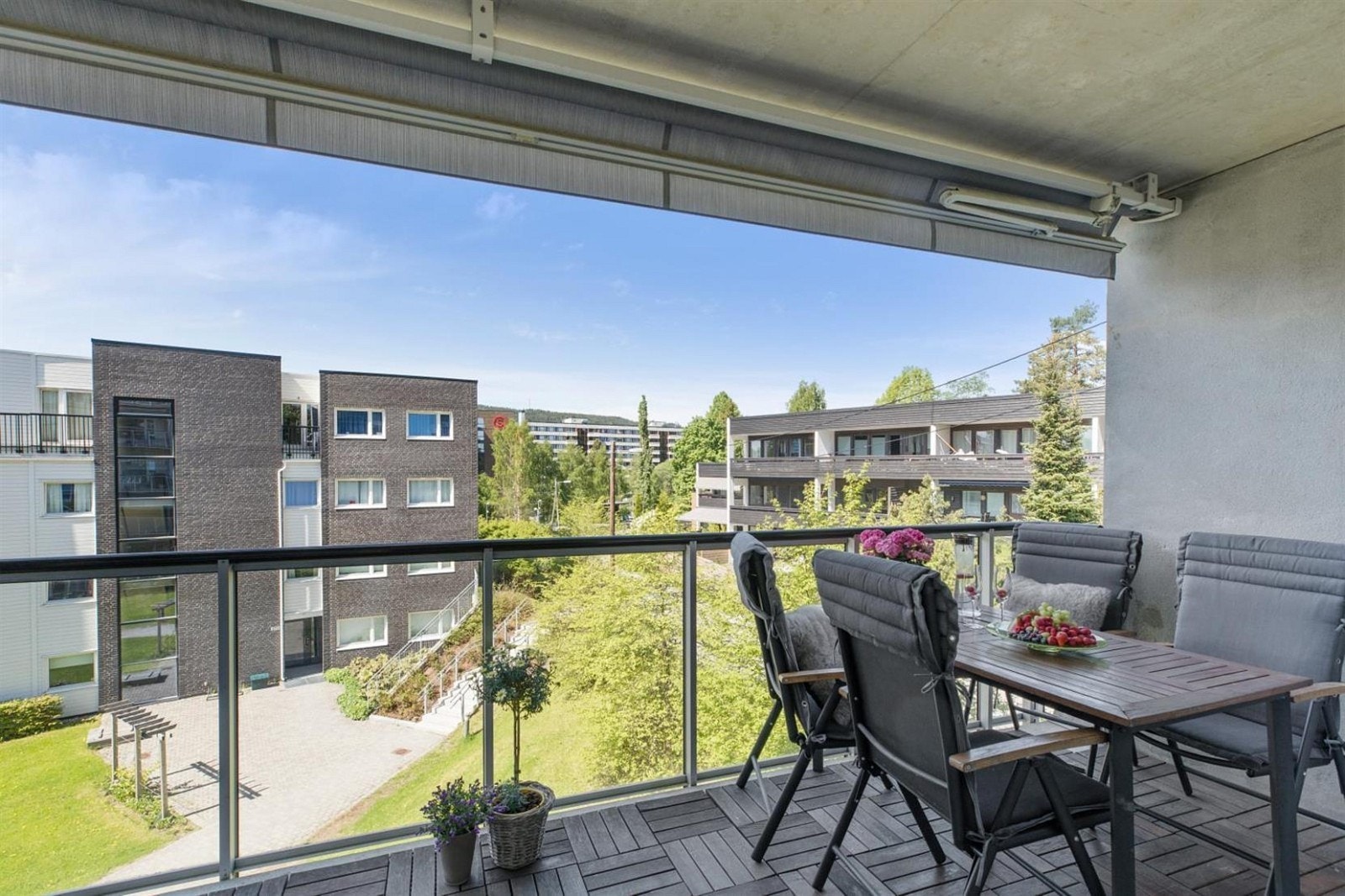 Sett billedbeskrivelse Galleribilde