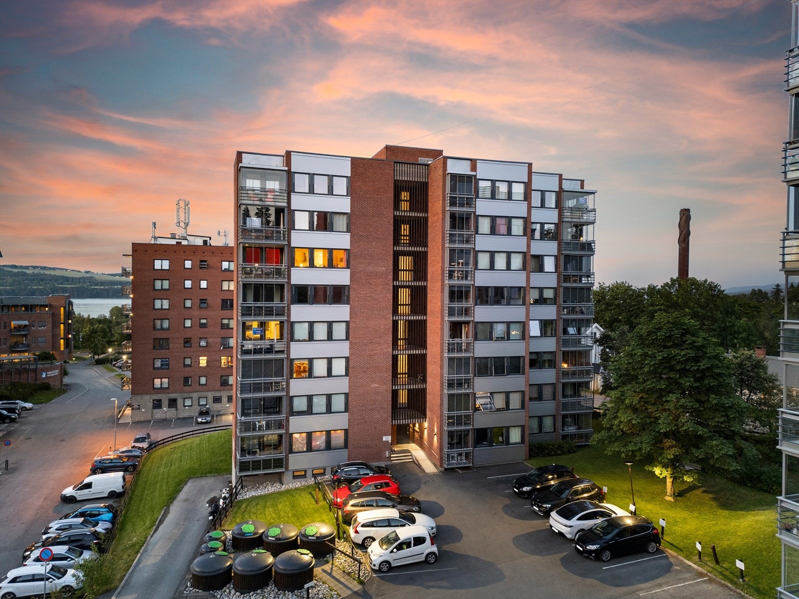 Dette er en attraktiv 2-roms leilighet i byggets 4. etasje. Galleribilde