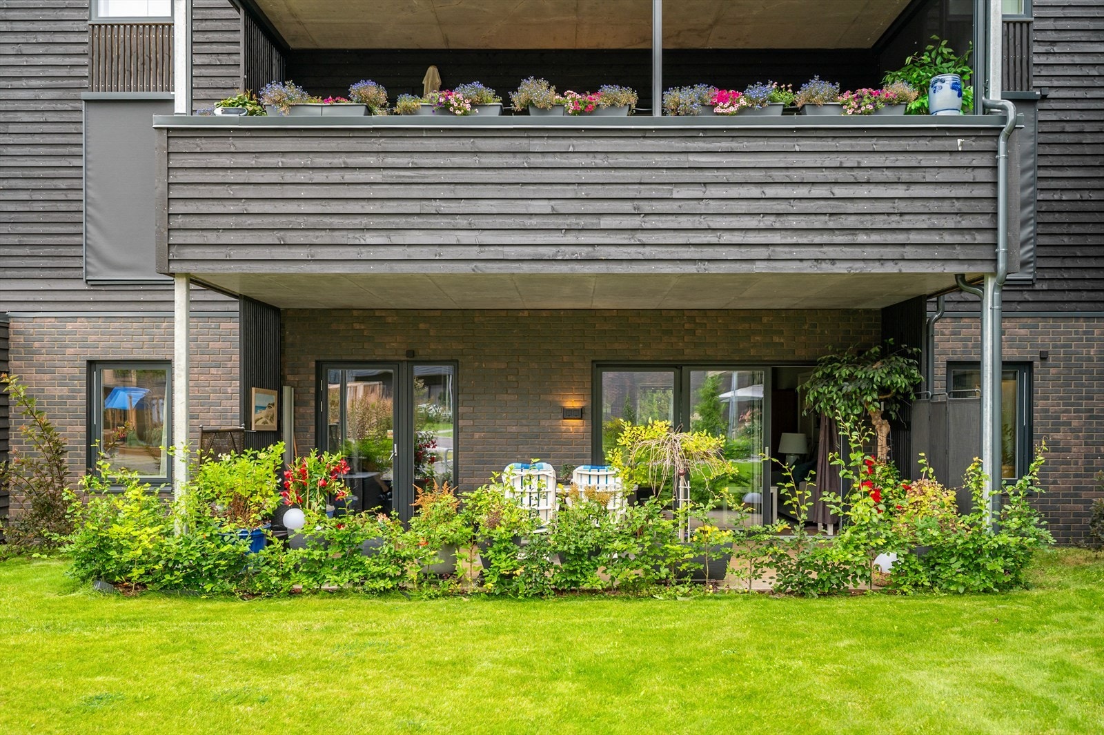 Velkommen til Nye Vakås vei 48, presentert av Oliver Rudjord i Eiendomsmegler 1! Galleribilde