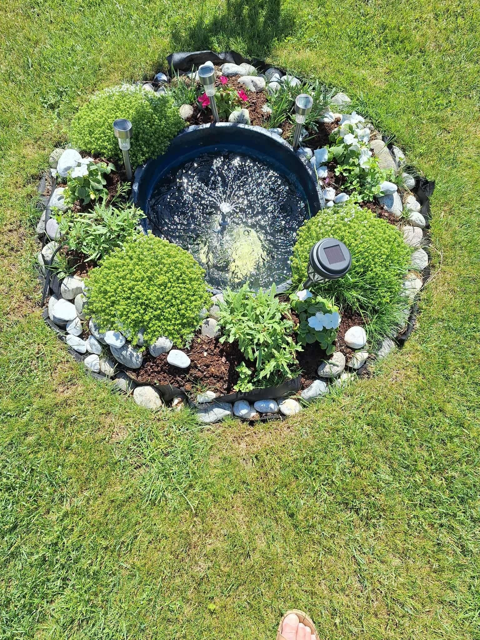 Fontene i plenen Galleribilde