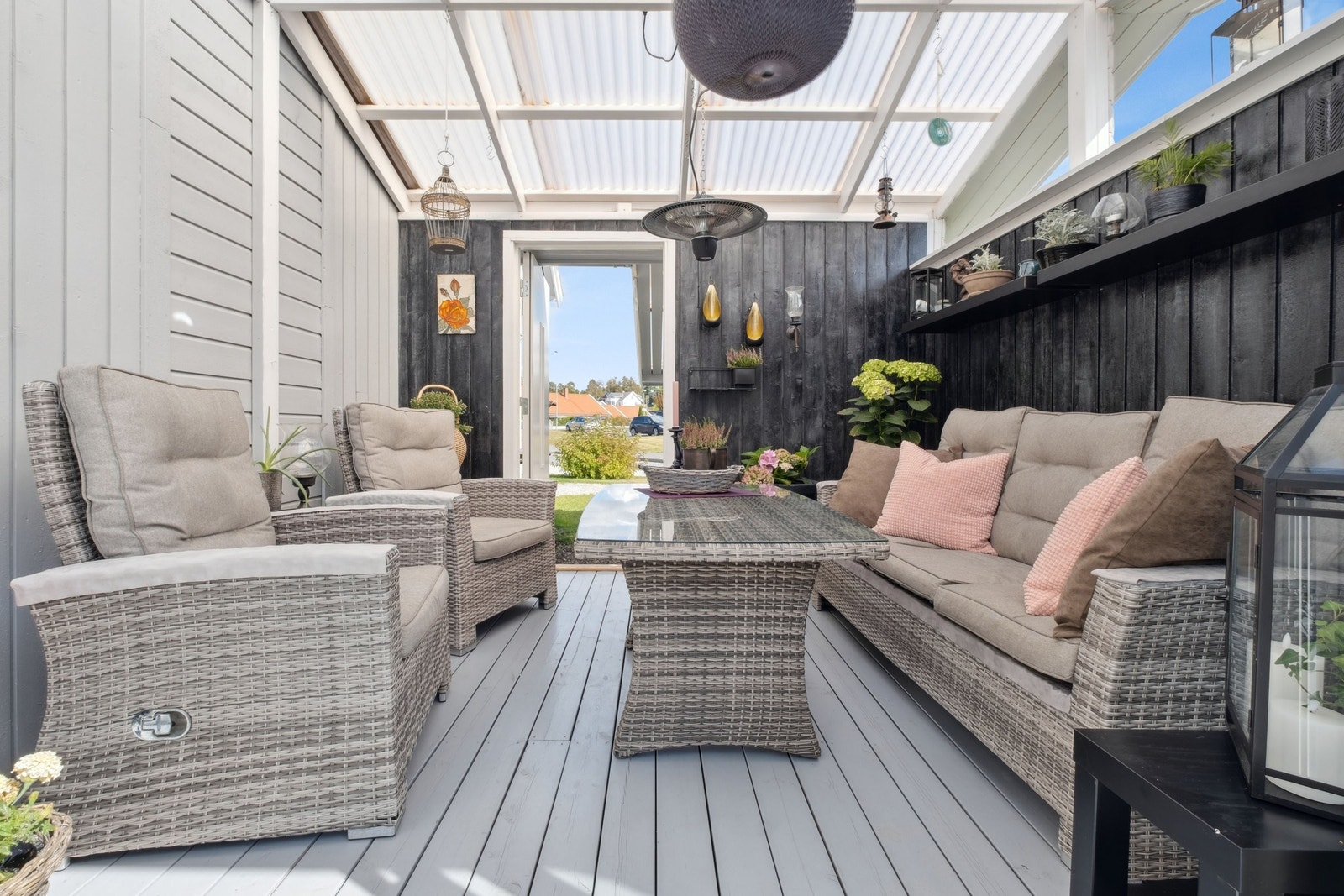 Utestue, terrasse Galleribilde