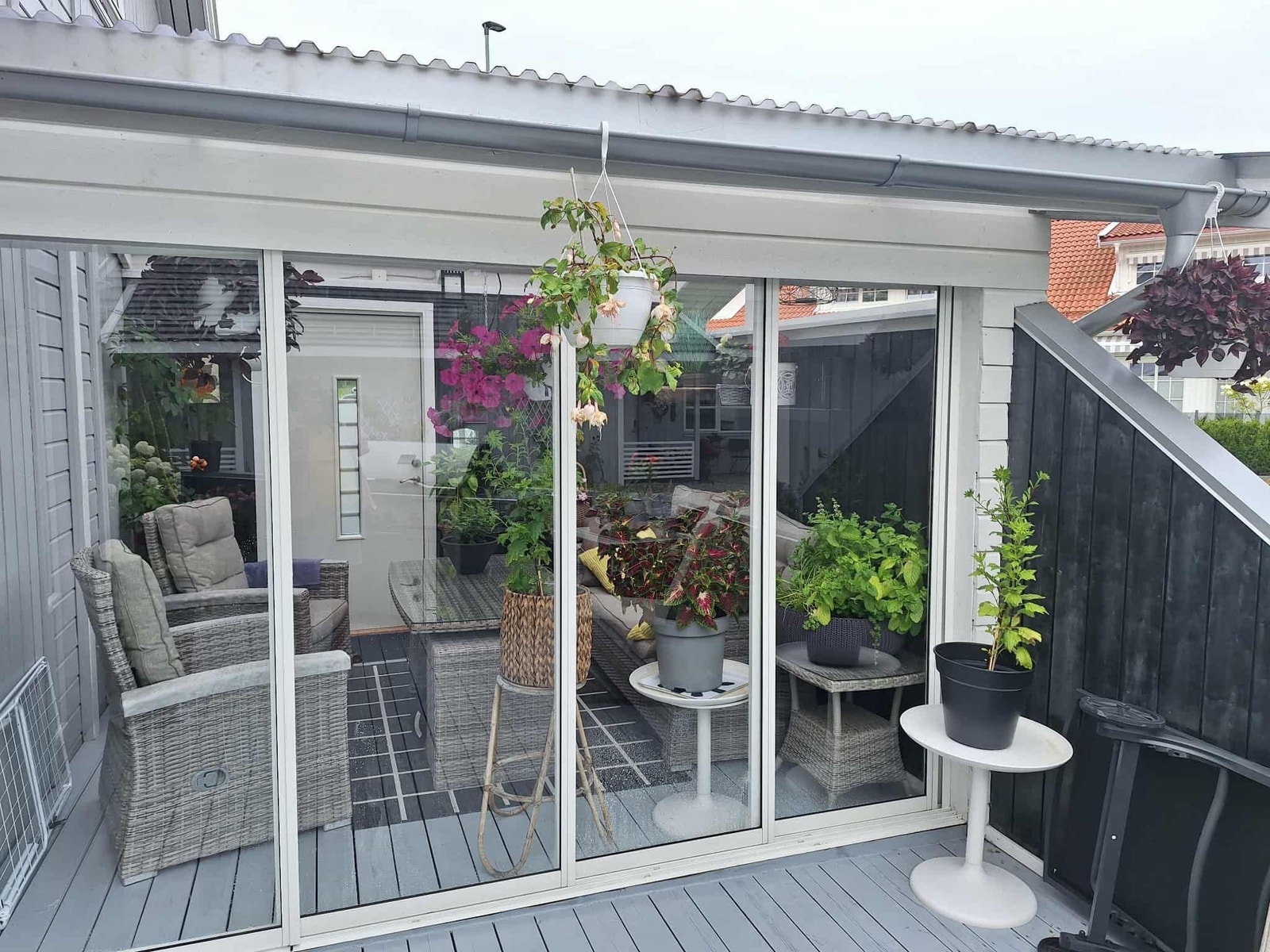 Ute stuen Galleribilde