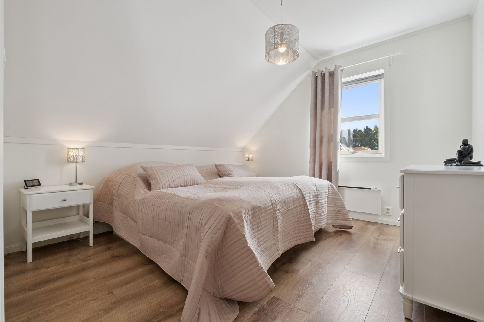 Soverom 1, 2 etg. Galleribilde