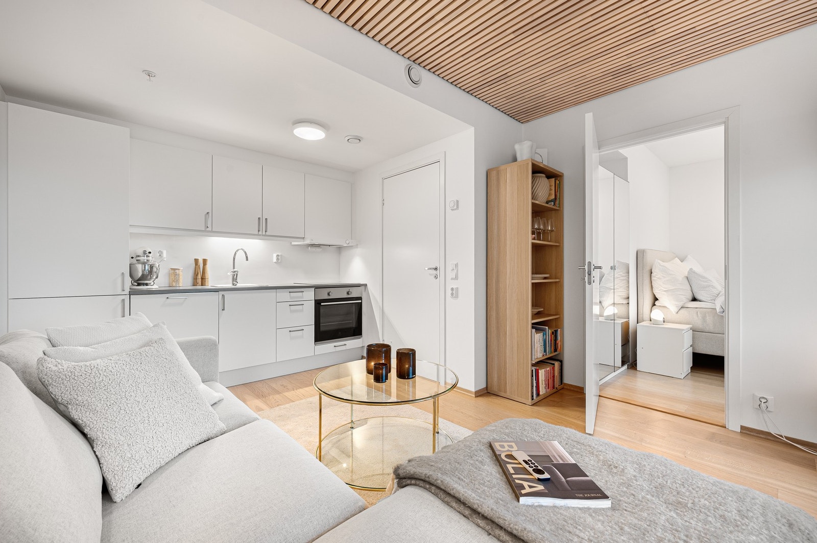 Her får du en leilighet med både balkong, heis i bygget og bod. Galleribilde