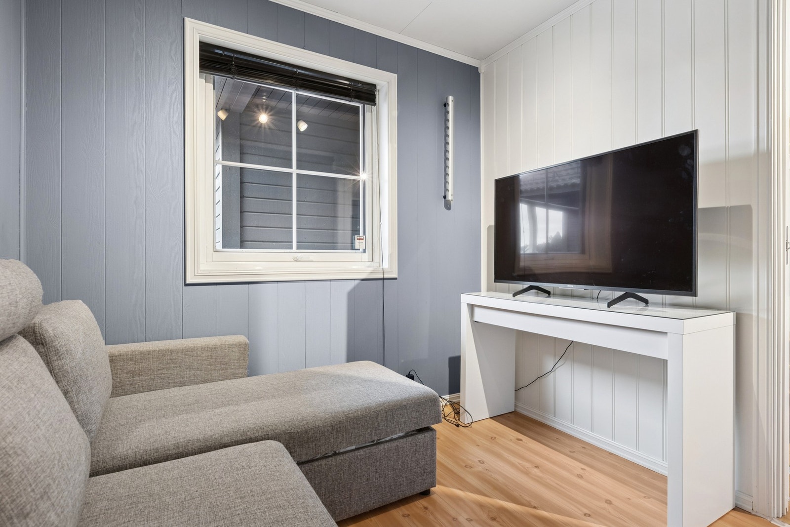 Det andre soverommet passer fint som barnerom, gjesterom eller kontor. Galleribilde