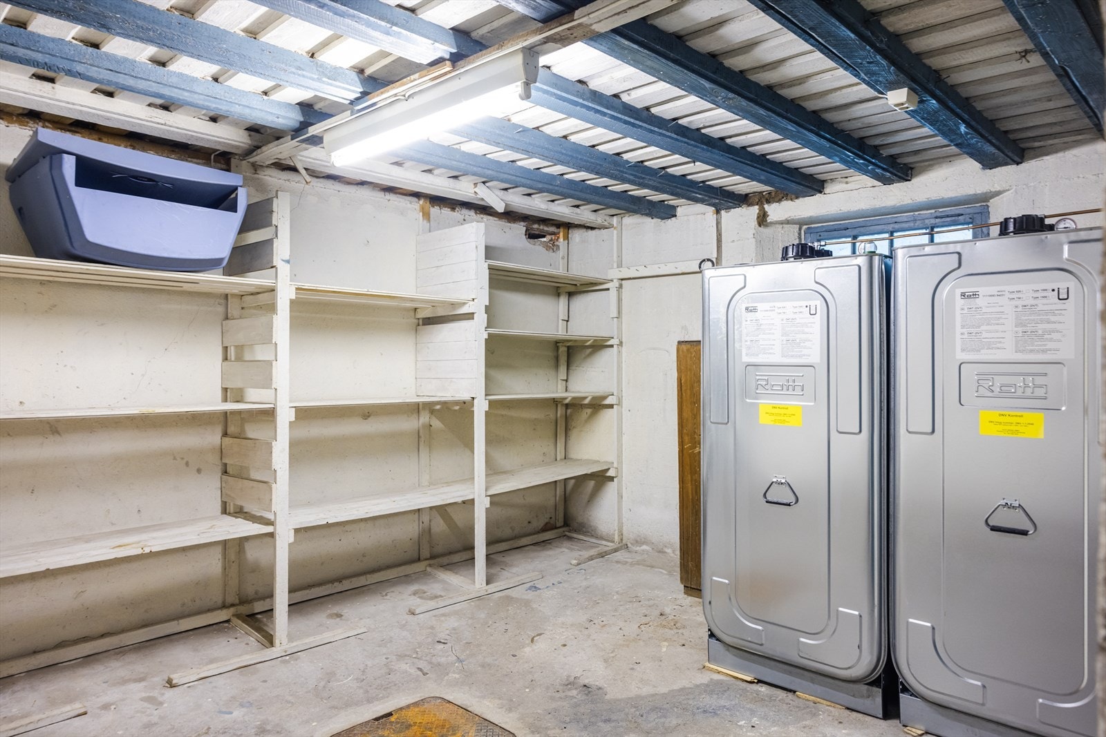 To uinnredede kjellerrom gir ytterligere lagringsplass. Galleribilde