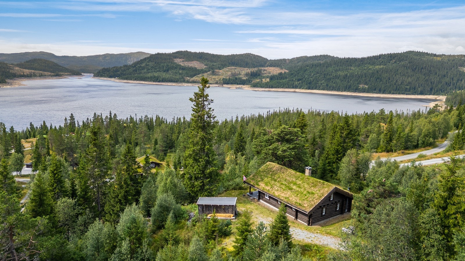 Aktiv v/Anne Åsne Seljordslia har gleden av å presentere Breivassvegen 707! Galleribilde