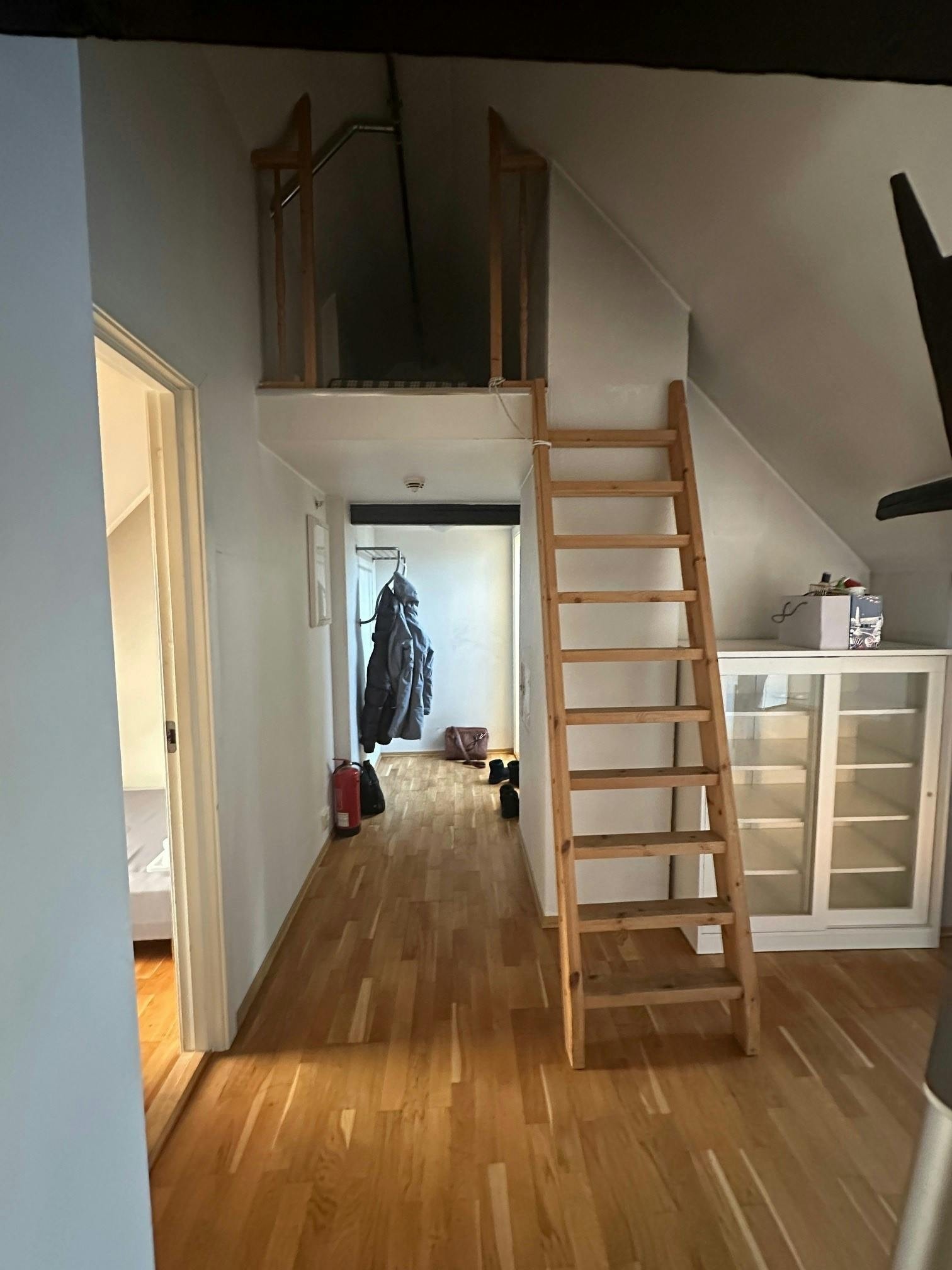 Gang, hems Galleribilde