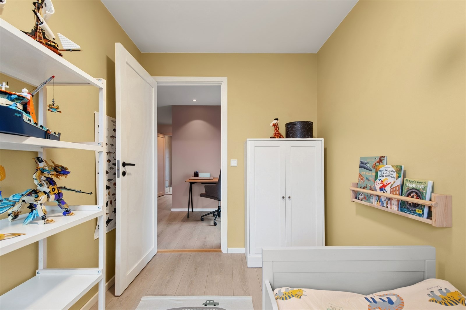 Soverom 2 - ypperlig som barnerom. Galleribilde