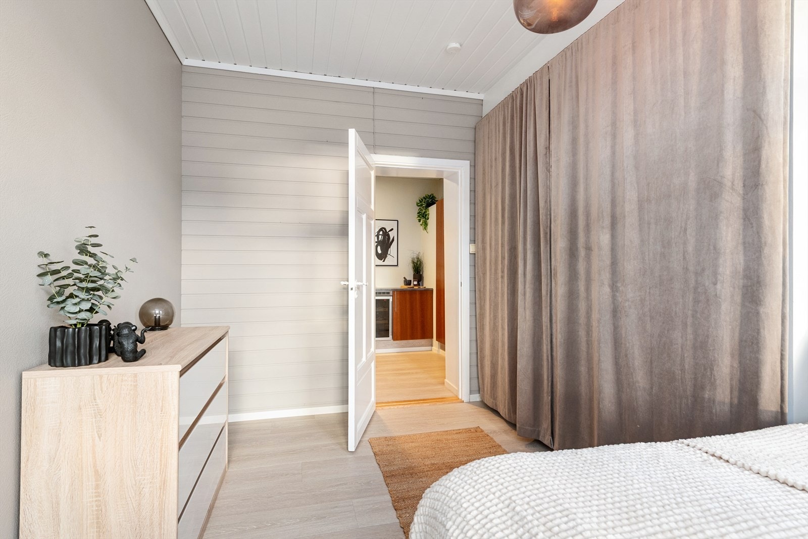 013.jpg Galleribilde