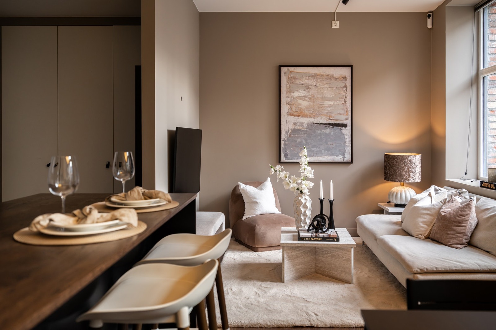 En stue med mange muligheter for smart og personlig innredning Galleribilde