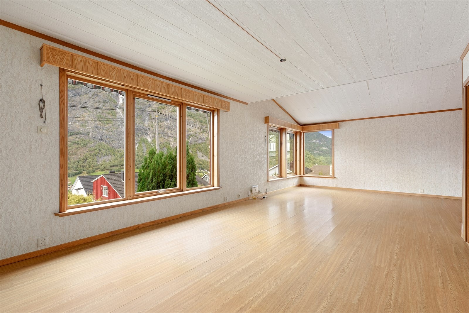 Stove med flott utsikt mot aust Galleribilde