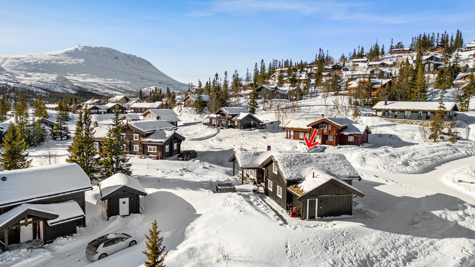 En meget flott hytte med god planløsning og romslige løsninger - utsikt til Gaustatoppen Galleribilde