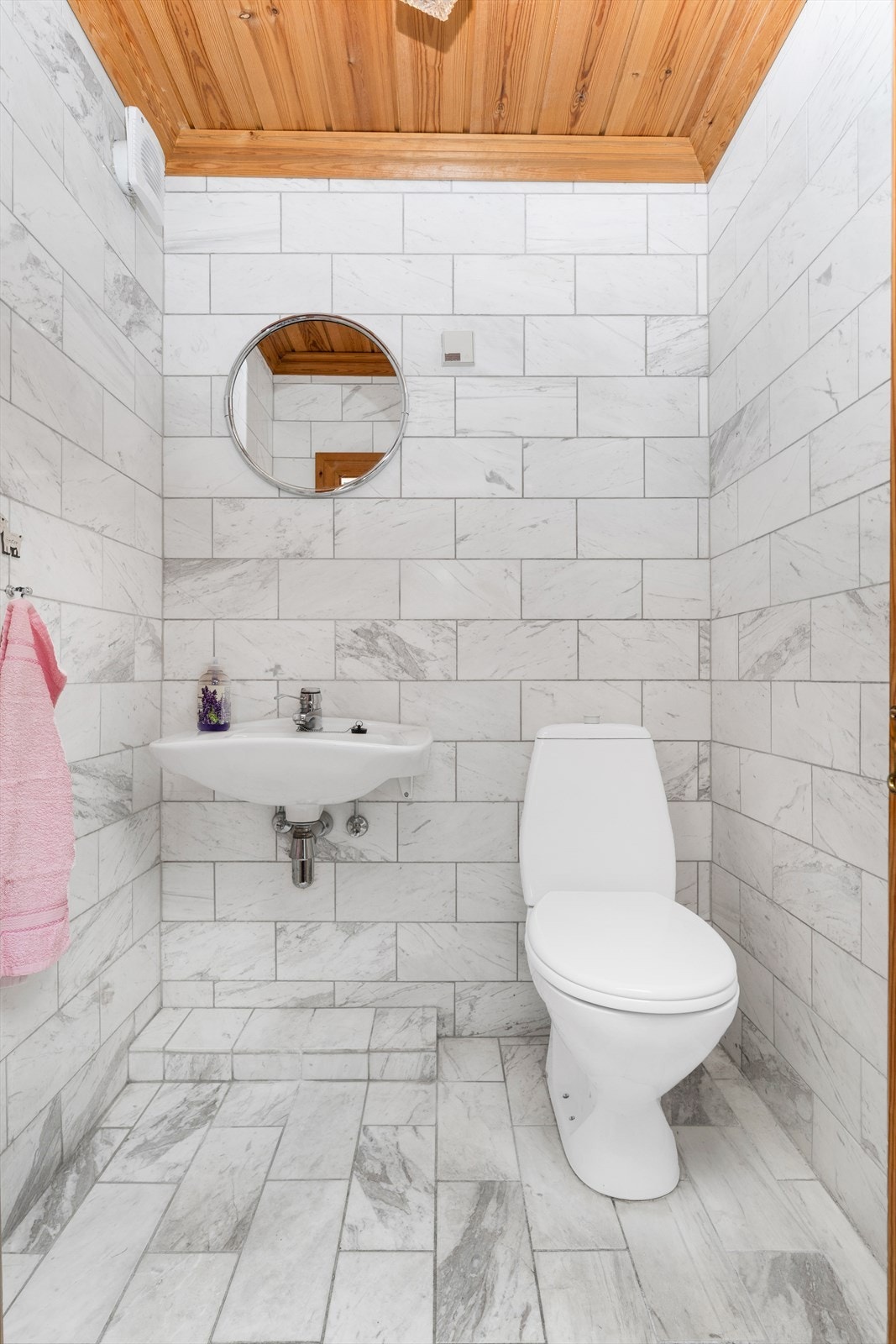 Toalettrom Galleribilde