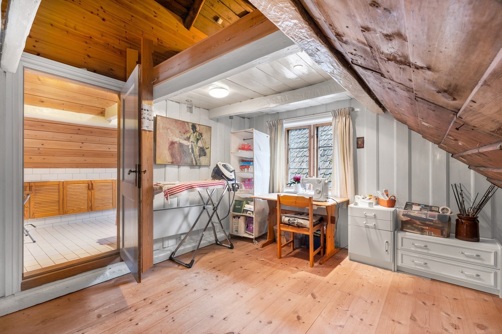 Arbeidsrom/soverom Galleribilde