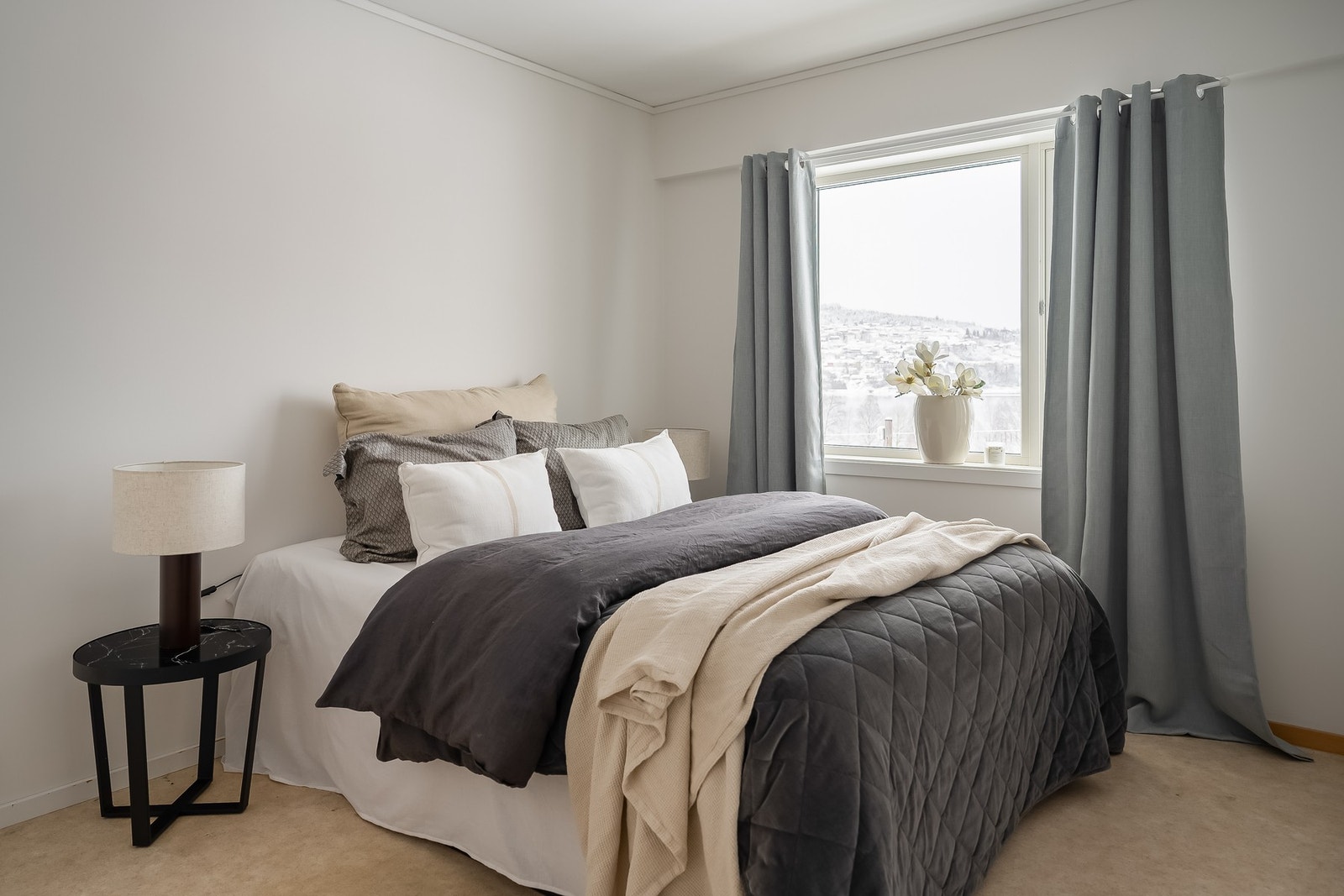 Leiligheten har tre soverom. Galleribilde