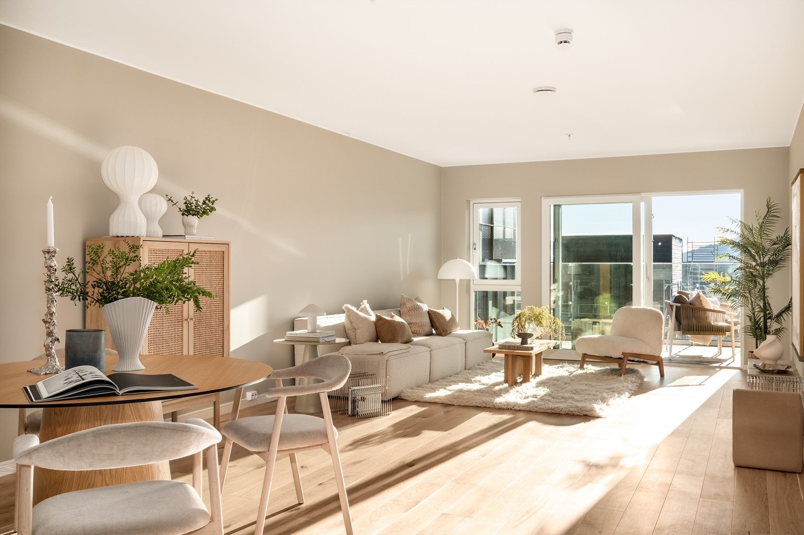 Se www.knarvikalle.no for informasjon om flere ledige leiligheter. Galleribilde