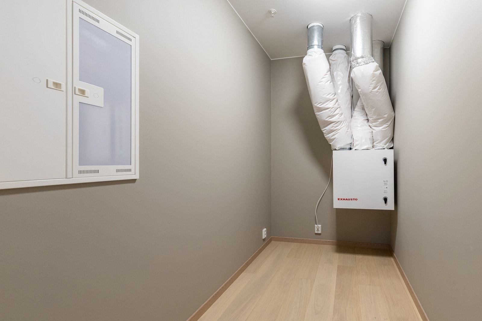 Praktisk med lagringsplass i innebod. Galleribilde