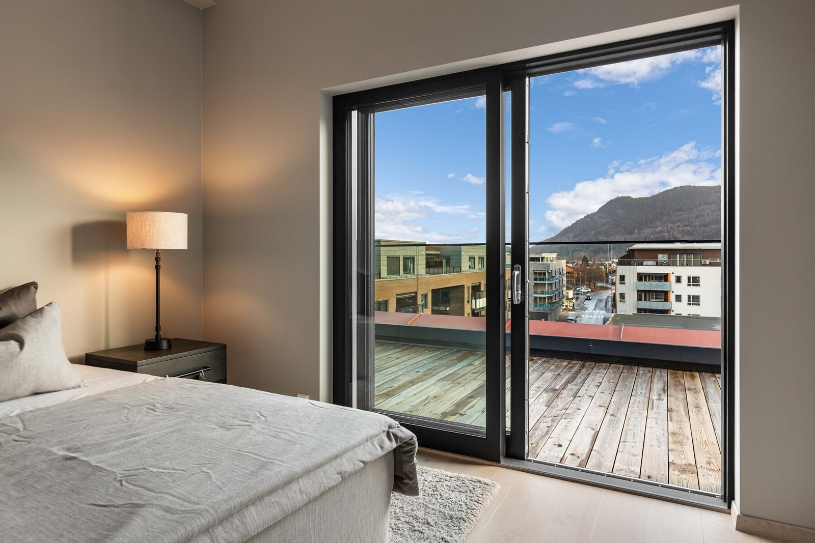 Her er det også utgang til hovedbalkongen. Galleribilde