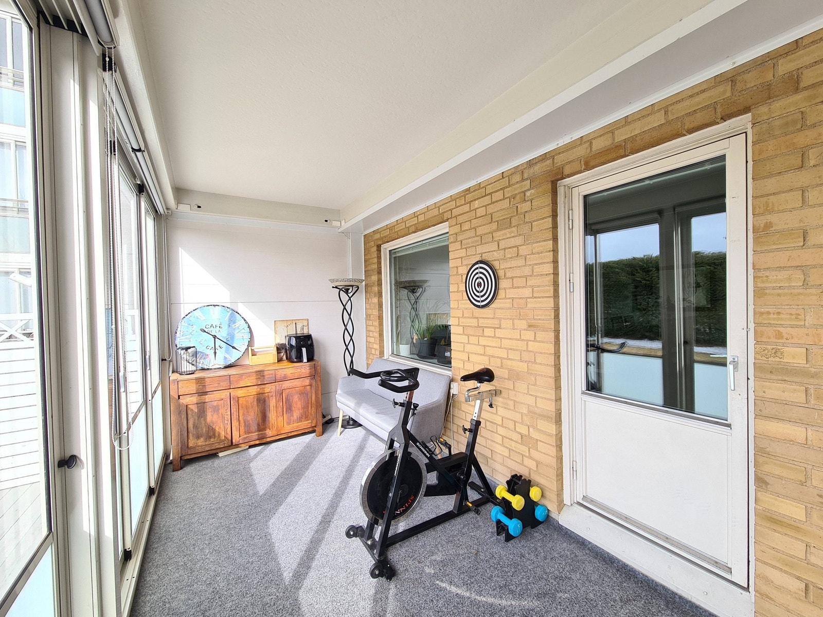 innglasset balkong Galleribilde