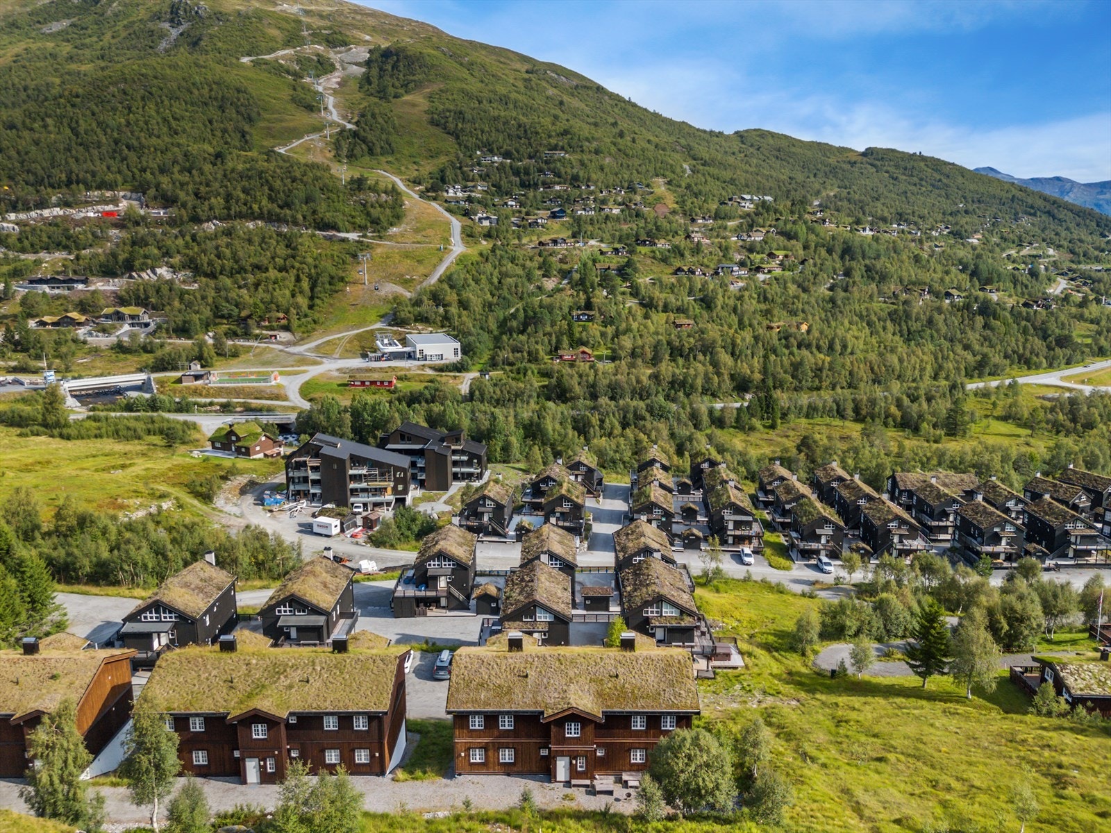 Fasade | Dronefoto Galleribilde