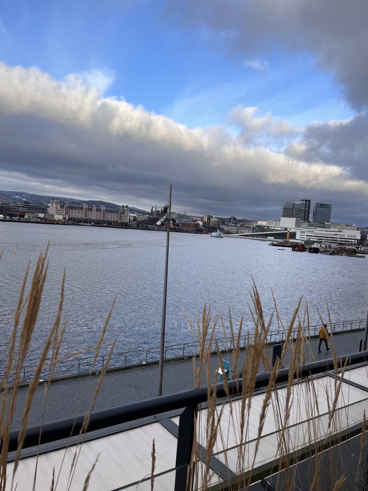 Utsikt fra felles takterrasse Galleribilde