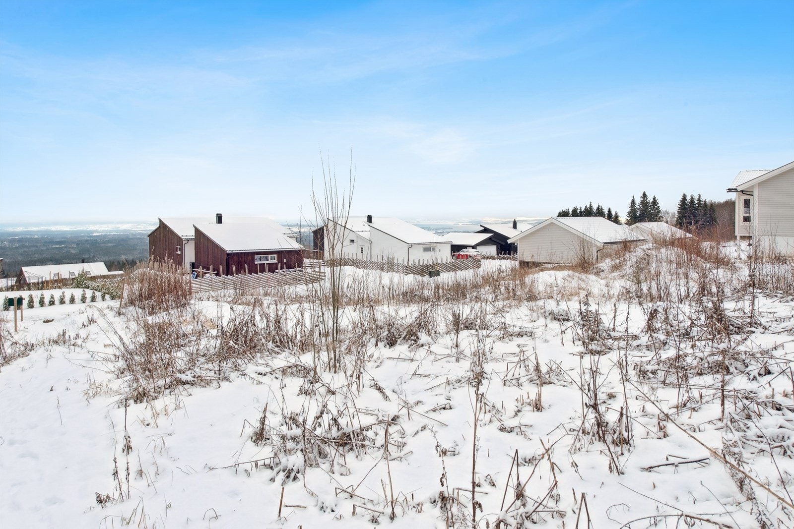 Eiendommen har gode solforhold. Galleribilde