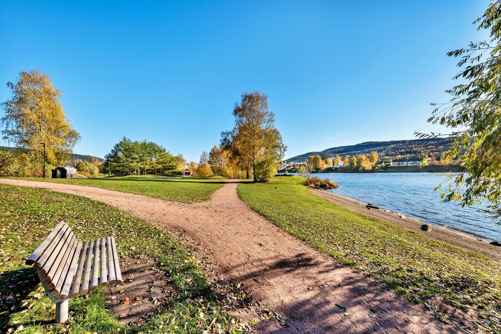 Åssiden Elvepark innen gangavstand Galleribilde