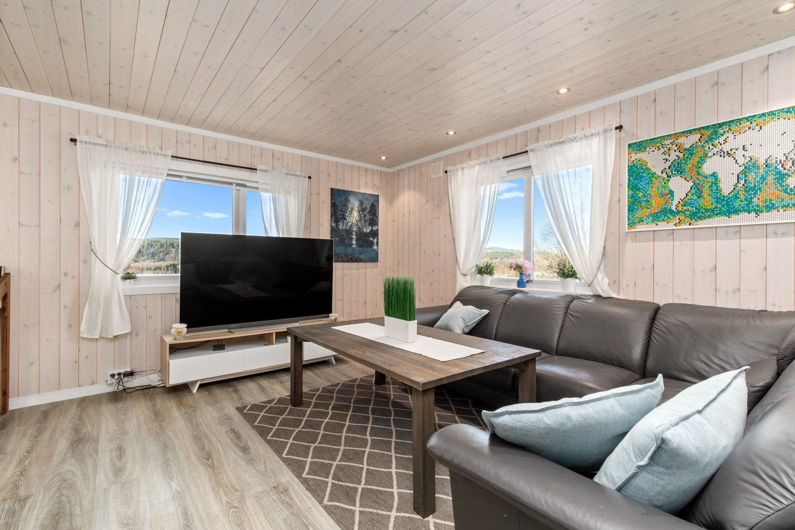 Romslig stue Galleribilde