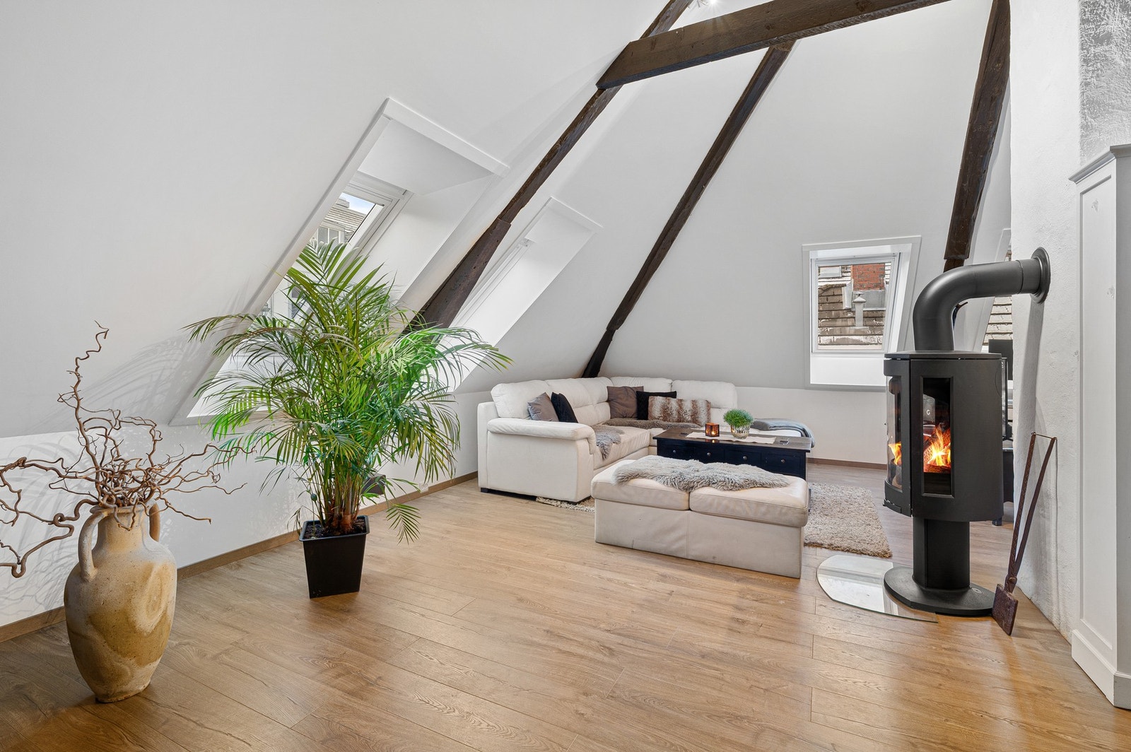 Vedovn fra 2021 som sørger for økonomisk oppvarming og hyggelig atmosfære. Galleribilde