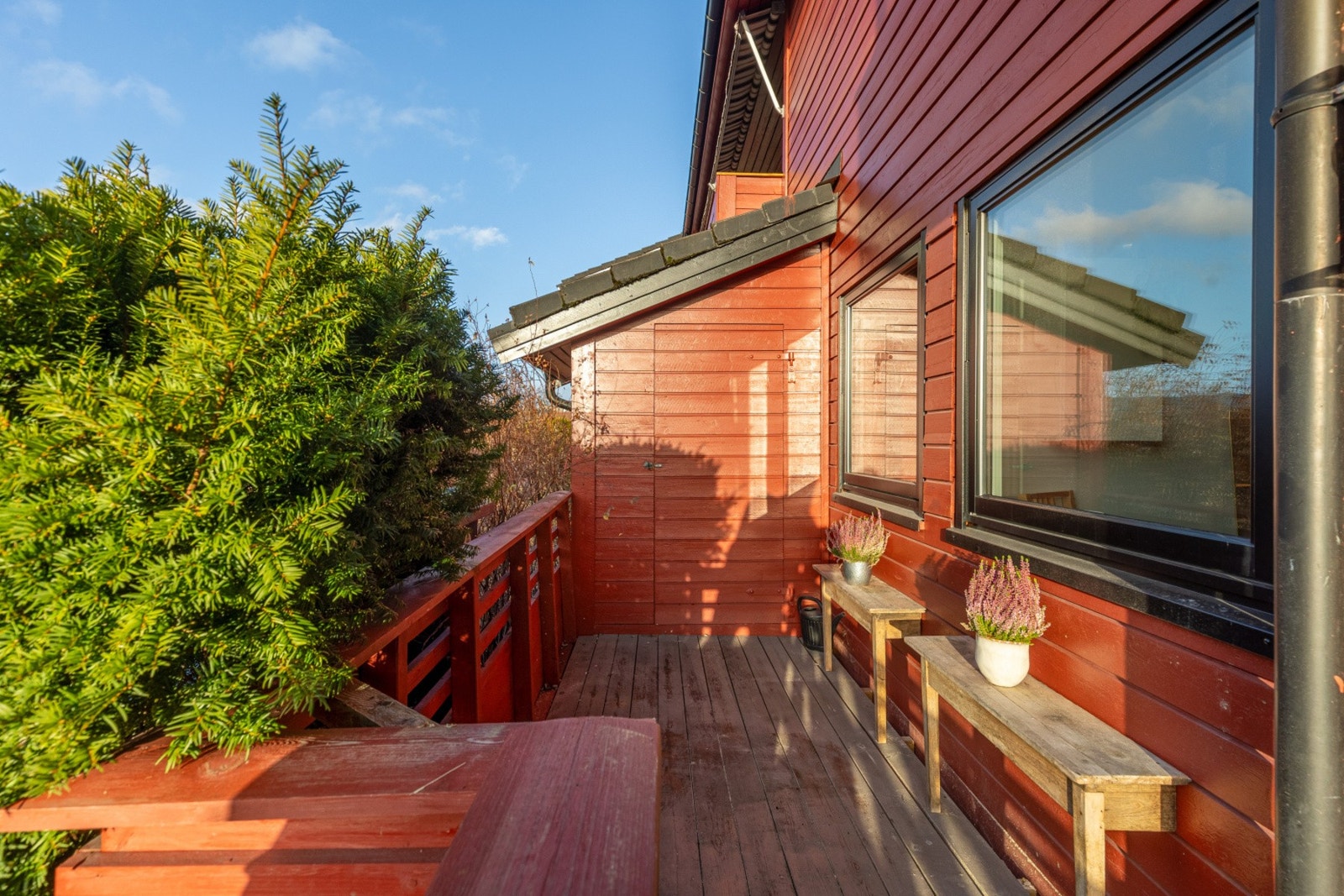 I tillegg disponerer leiligheten en utvendig bod på ca. 2 kvm Galleribilde