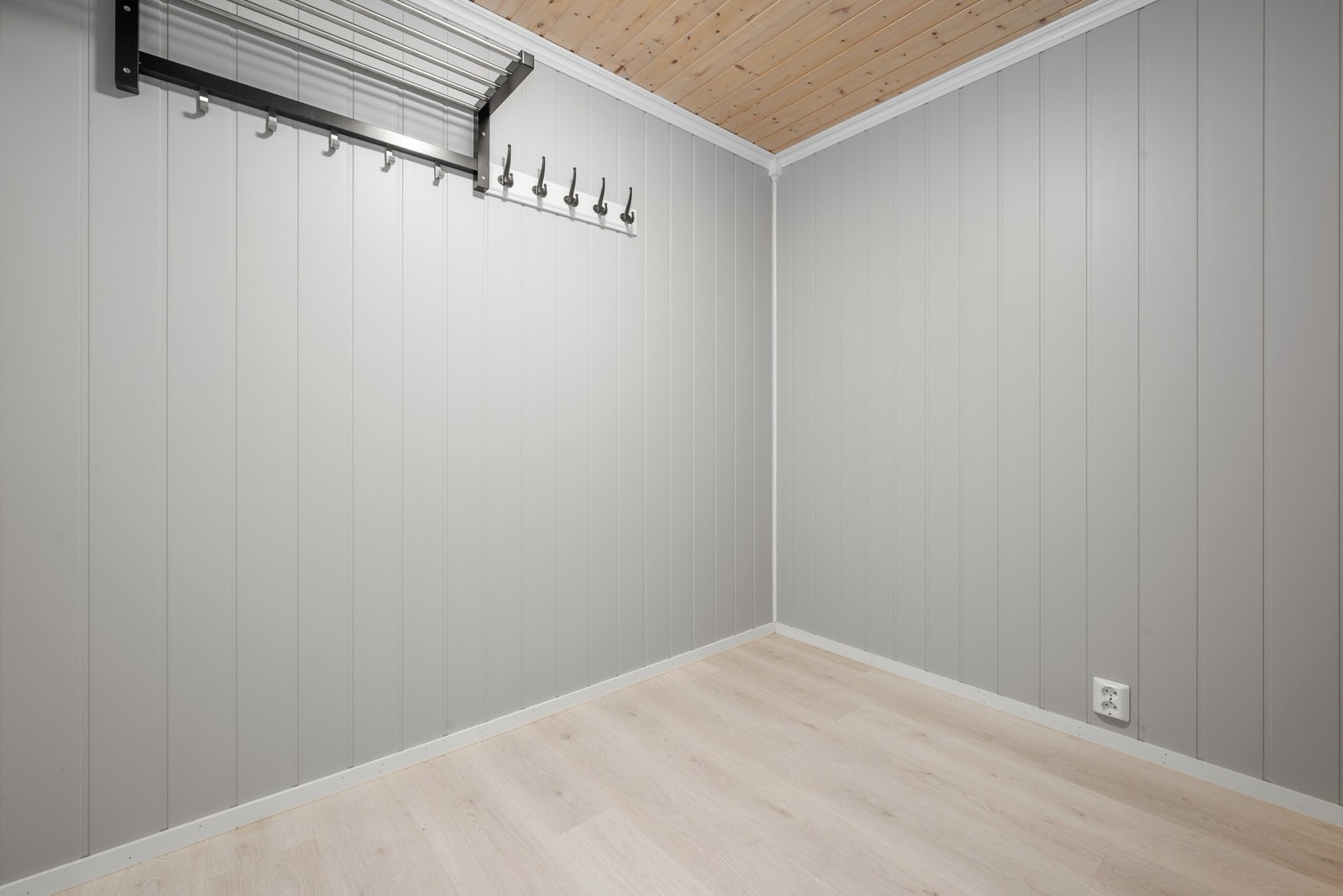 Det er også rikelig med bodplass i kjelleren. Galleribilde