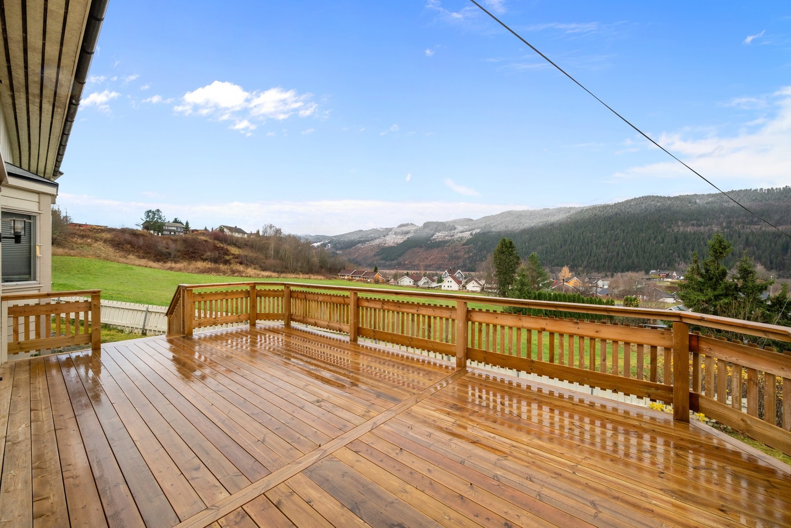 Her er det fantastiske solforhold gjennom hele dagen. Galleribilde