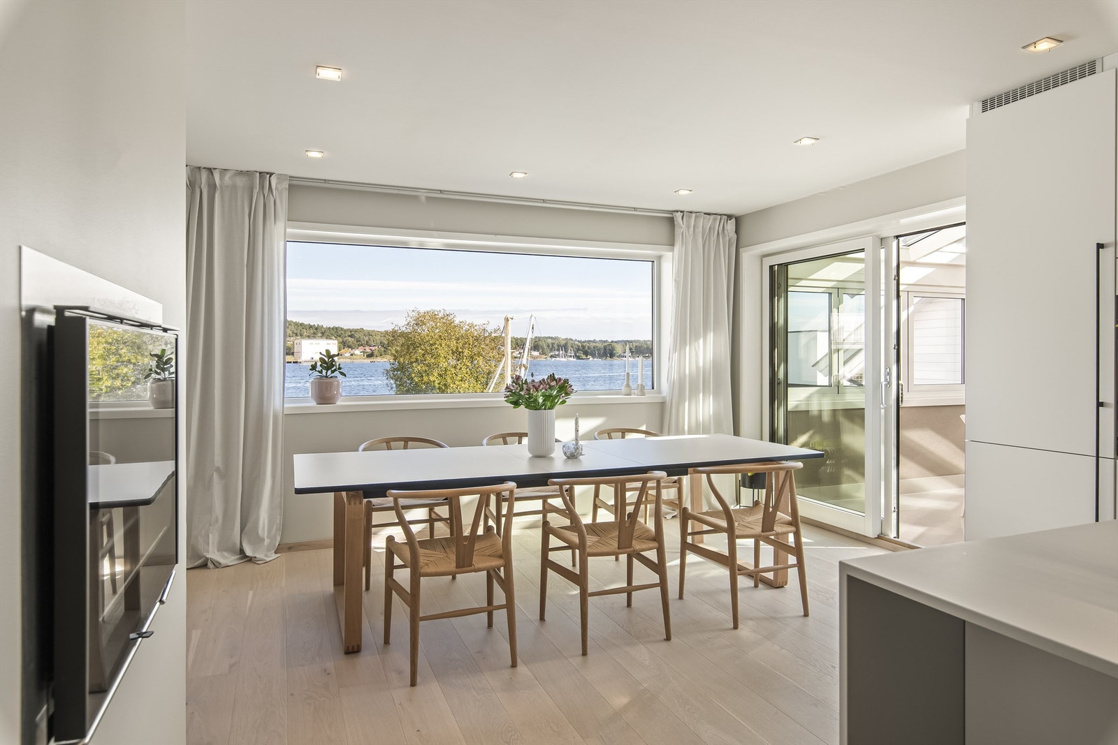 Delikat, moderne og tidløst innredet bolig med fokus på kvalitet Galleribilde