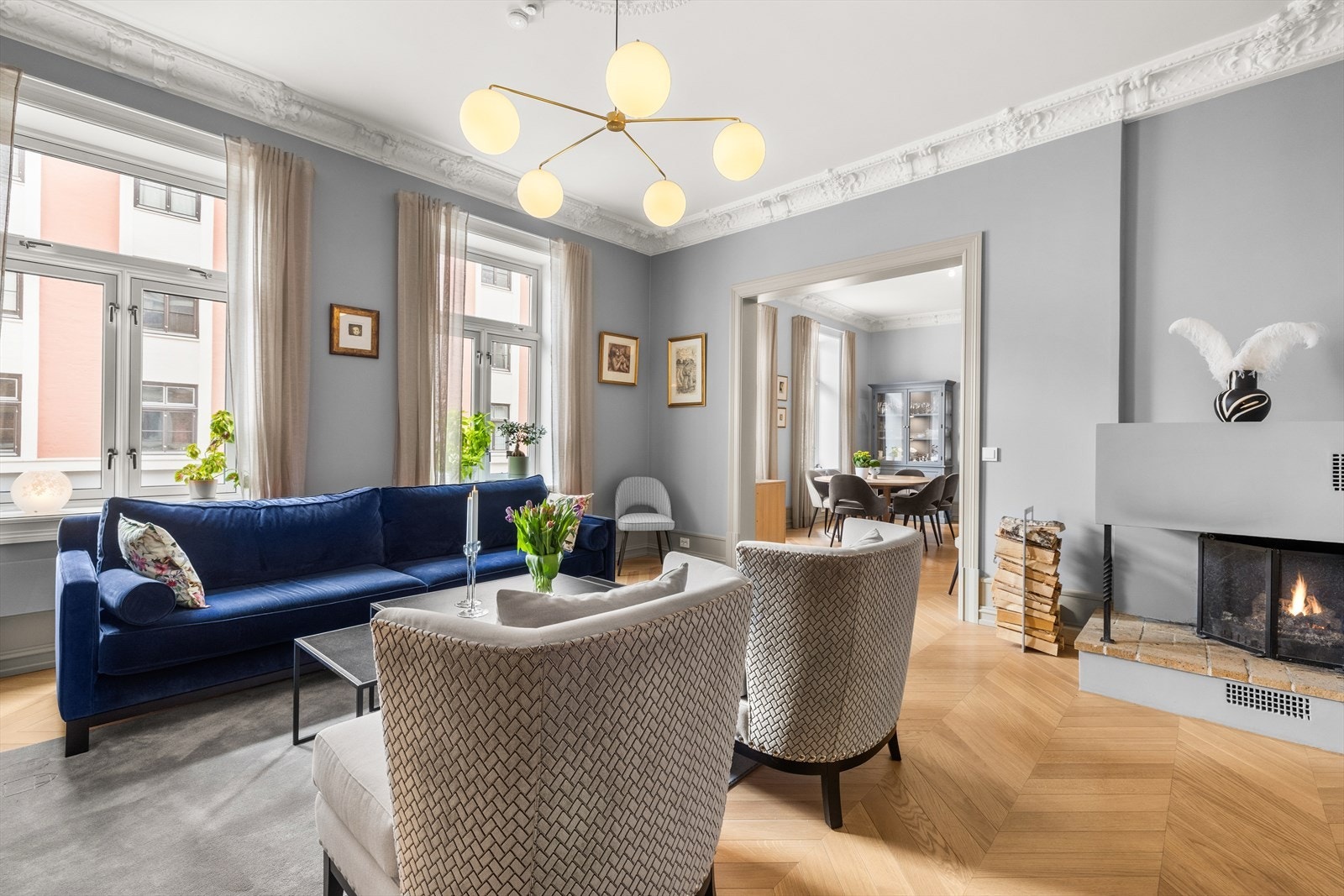 Boligen ble omfattende renovert i 2018. Det ble blant annet utført avretting av gulv og vegger, samt helsparklet og slipt tak og vegger. Alt arbeid er utført av fagfolk og dokumentert. Galleribilde