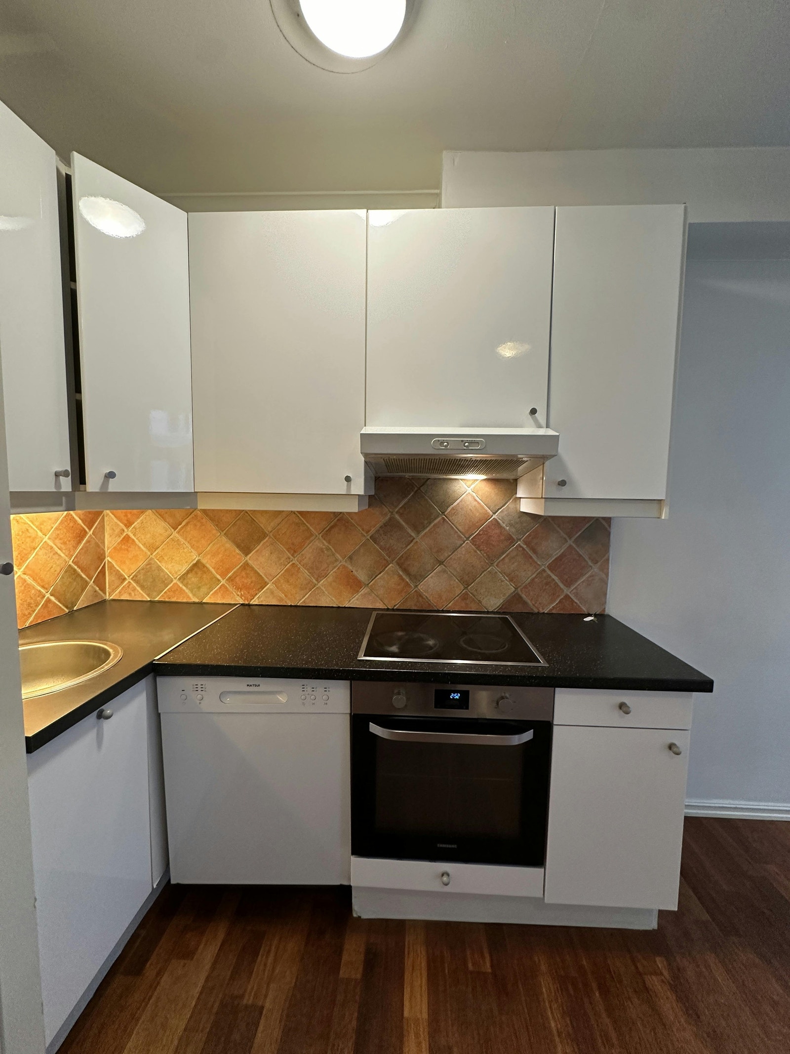 Stue med åpen kjøkken Galleribilde