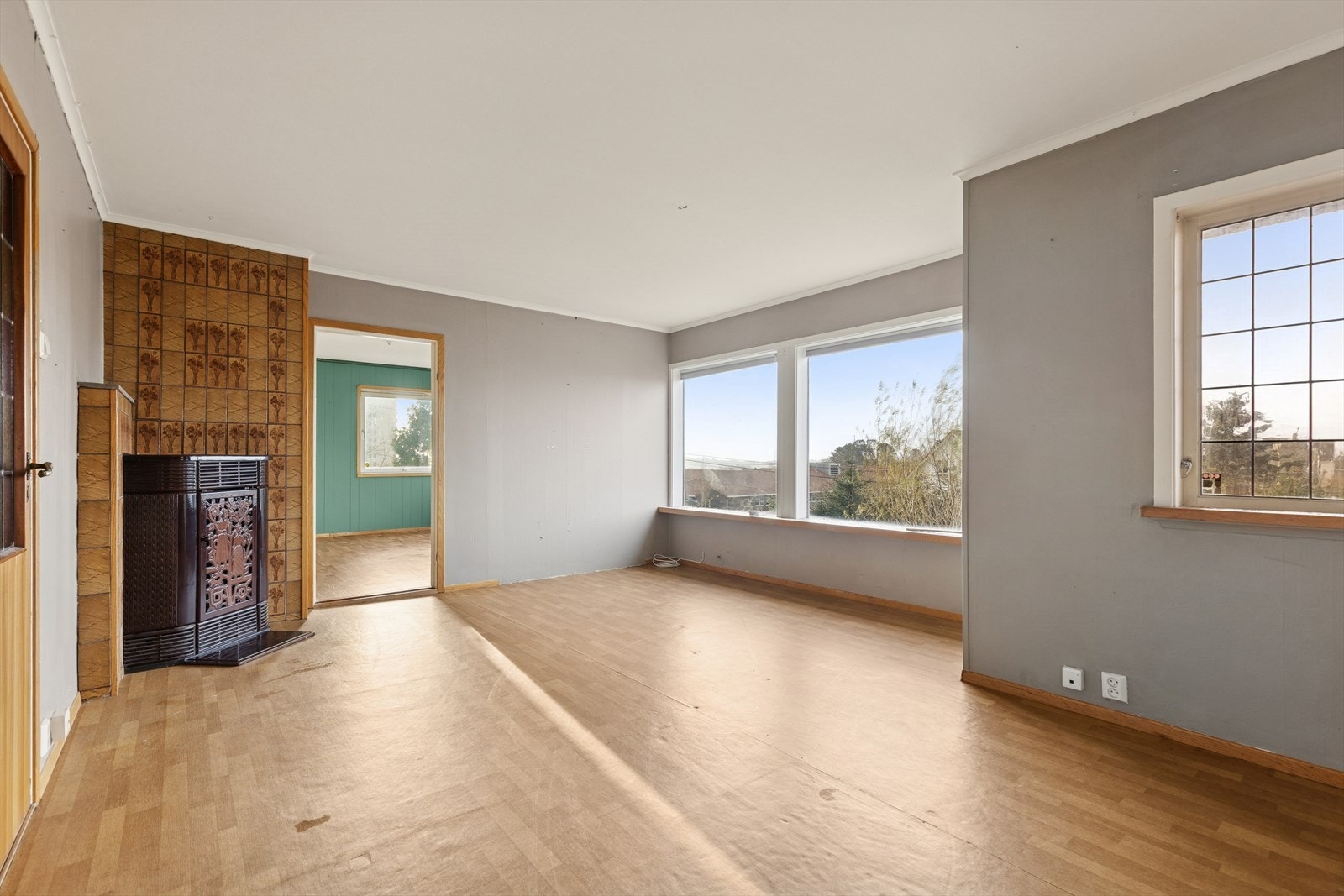 Eneboligen er fra 1968 og har et internt bruksareal på 161 m², fordelt over 2 plan. Galleribilde