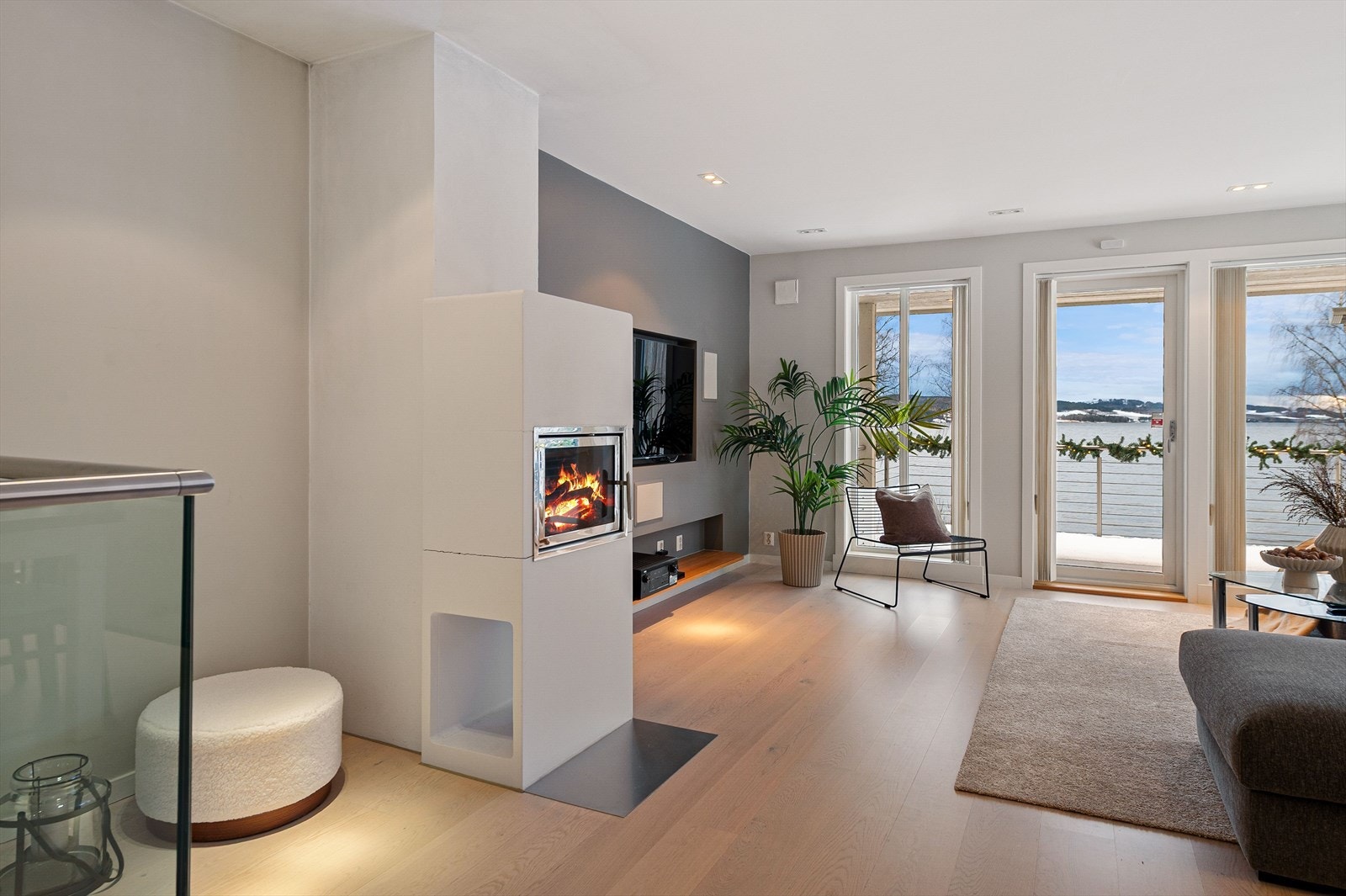 Nordvik Eiendomsmegling v/ Henning Huse presenterer Vikenstranda 73! Foto: HF Agency / Torben Wirkestad Galleribilde