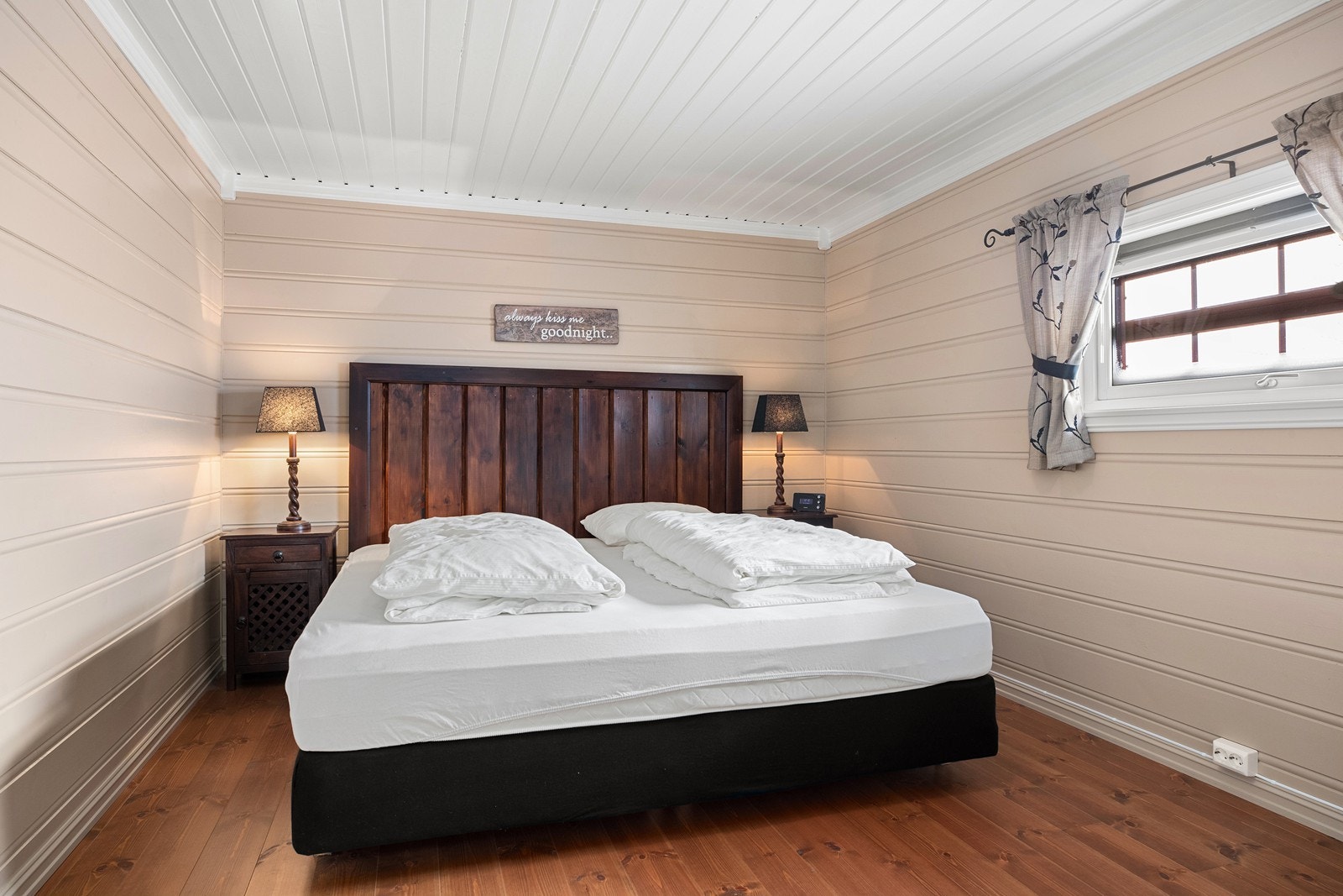 Hytta har til sammen tre soverom Galleribilde