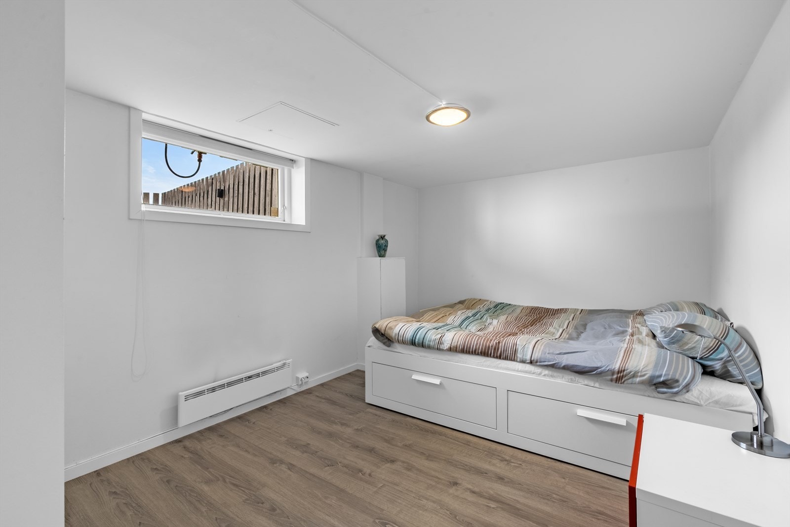 Innredet rom som i dag benyttes som soverom. Ikke godkjent for varig opphold. Galleribilde