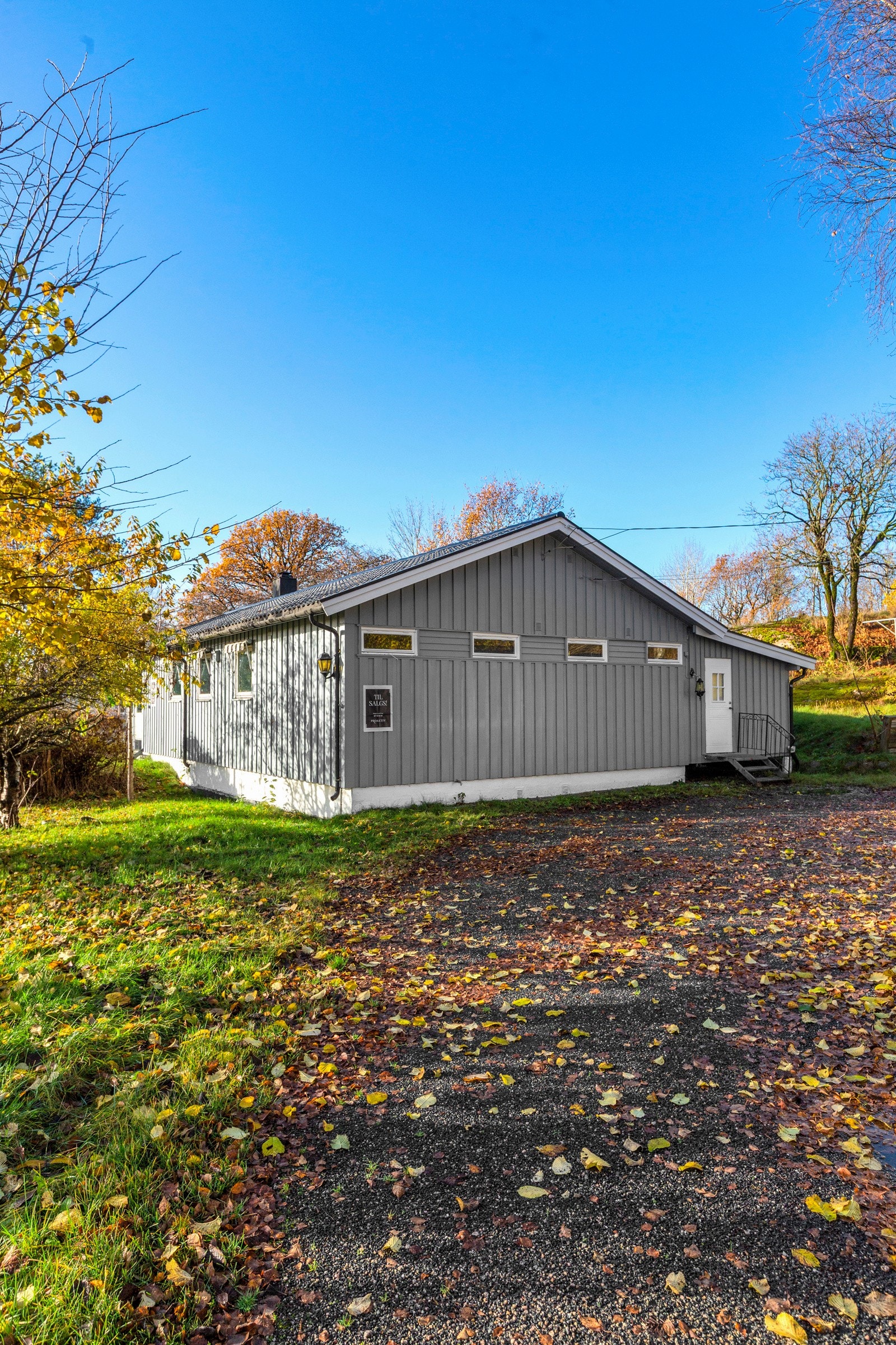 Innkjørsel Galleribilde