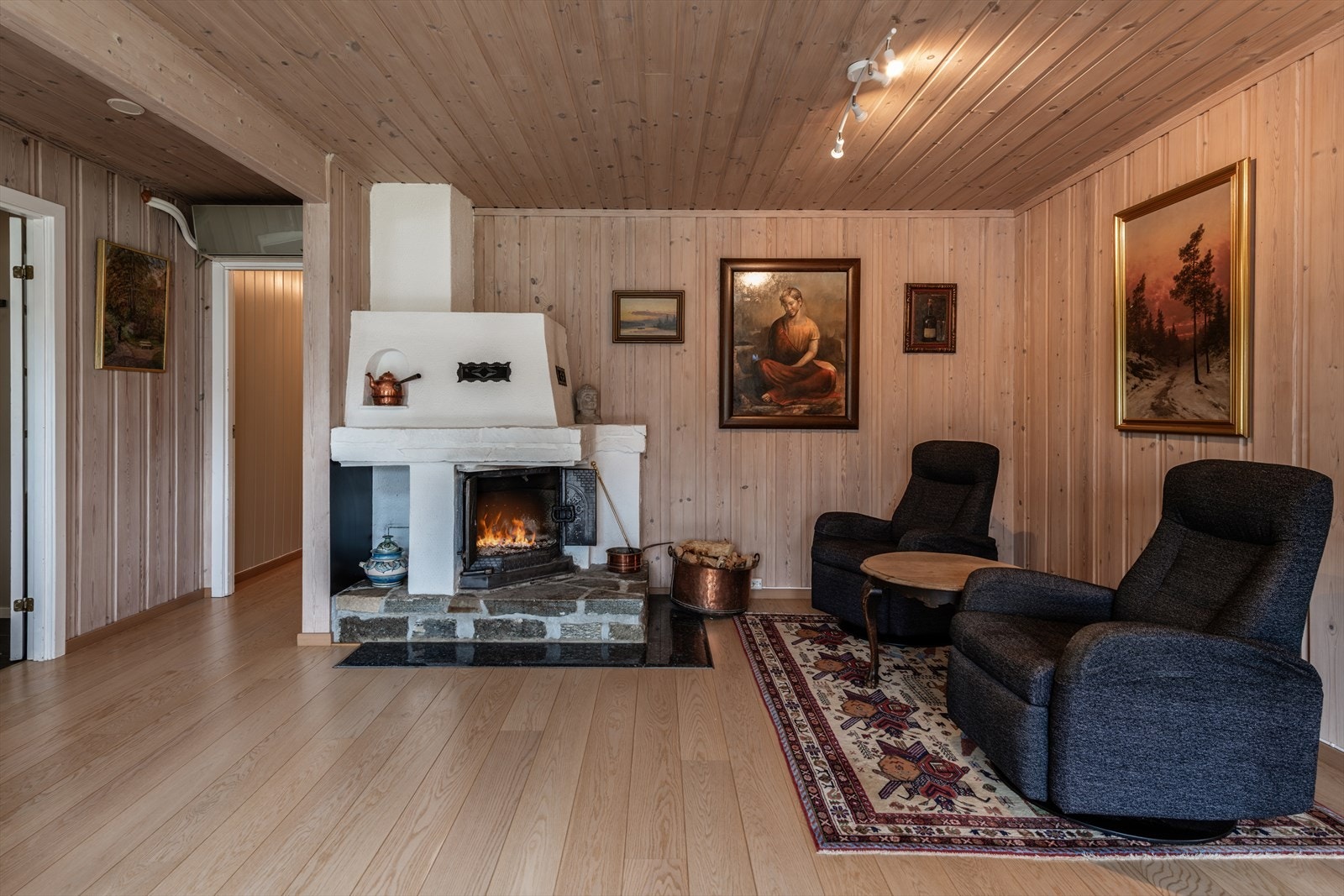 Koselig peiskrok i stue Galleribilde