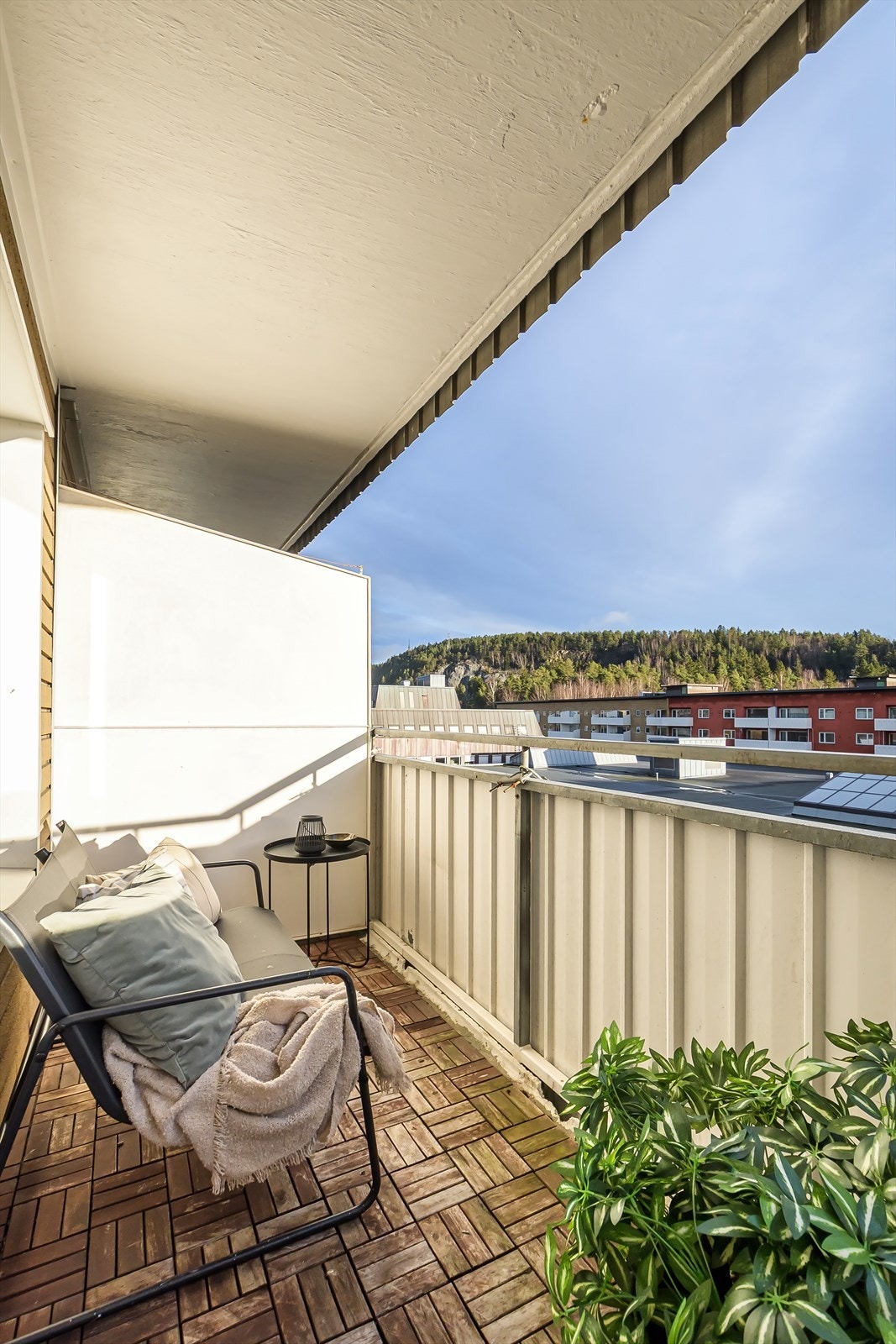 Balkongen ligger vendt mot øst og har deilig morgensol. Galleribilde
