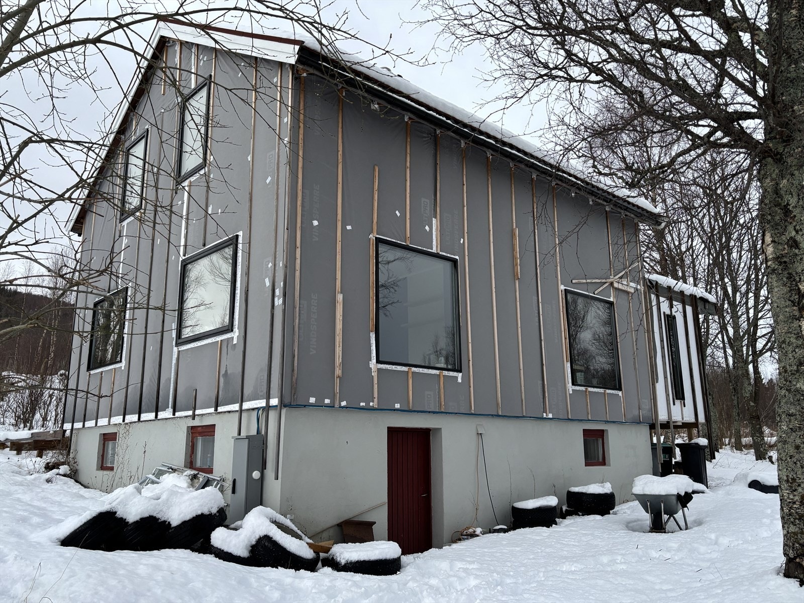 Fremsiden av boligen Galleribilde