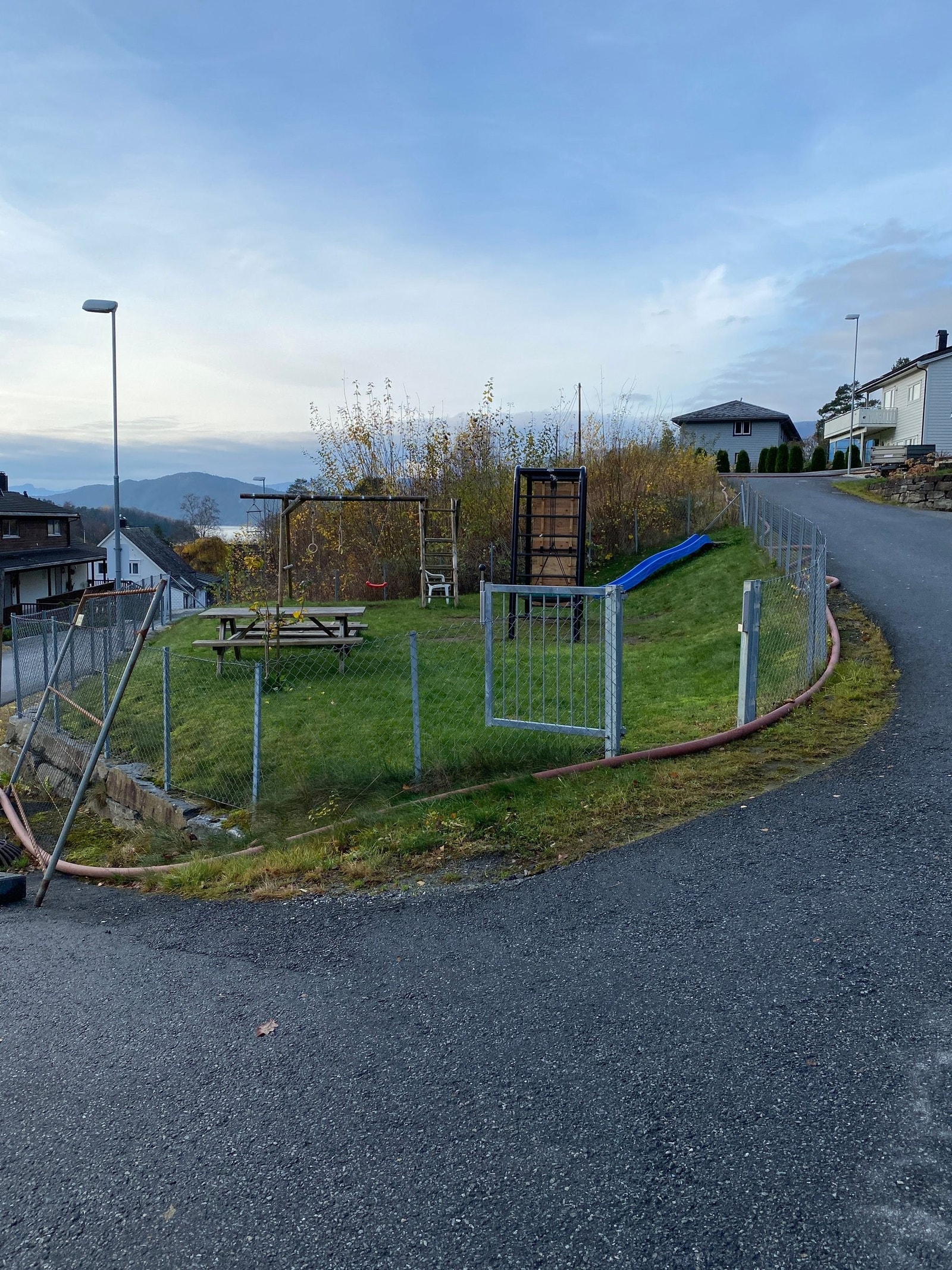 Lekeplass etablert på utskilt del av tomta Galleribilde