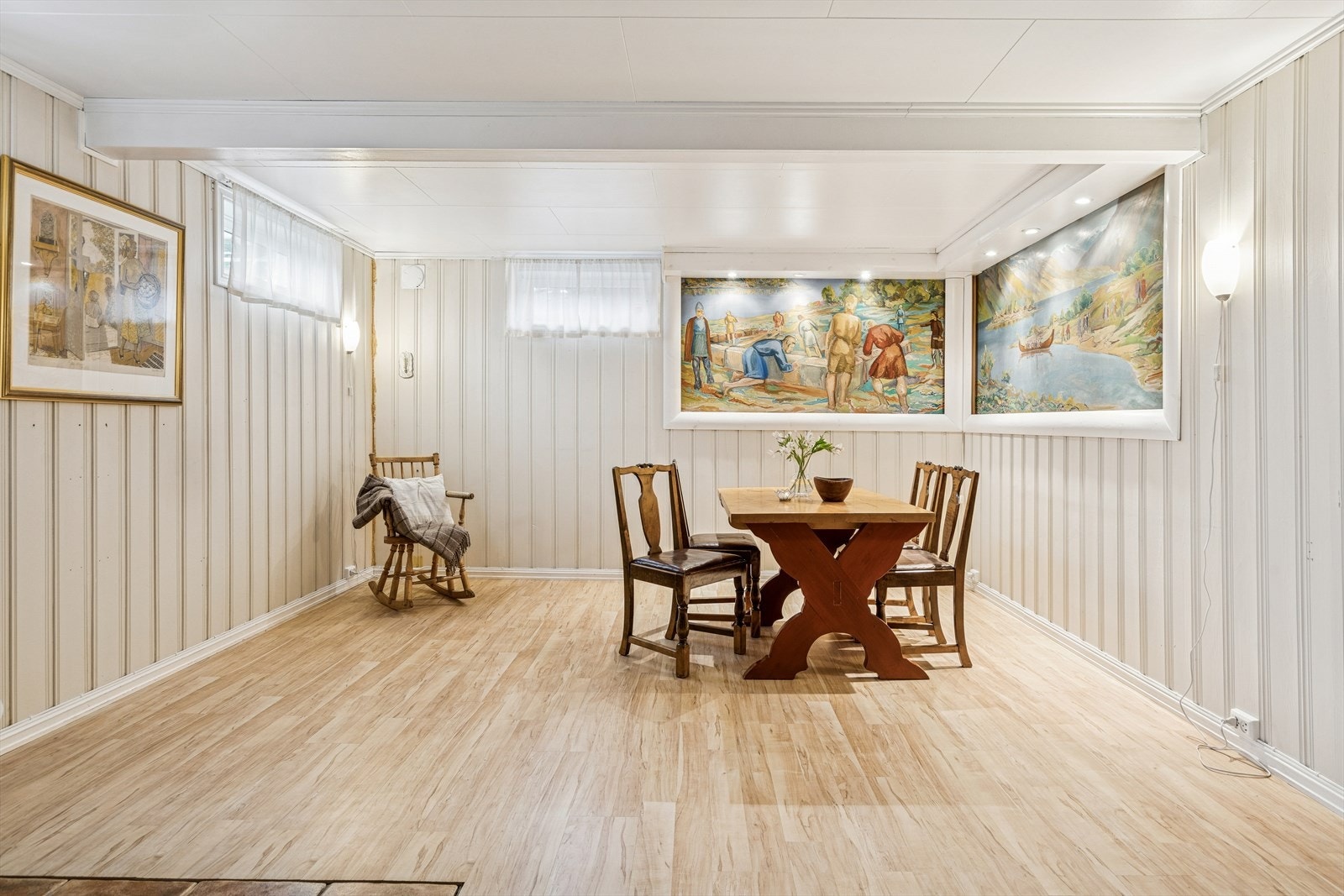 Dette rommet har elektriske varmekabler i gulvet og gir mange bruksmuligheter. Galleribilde