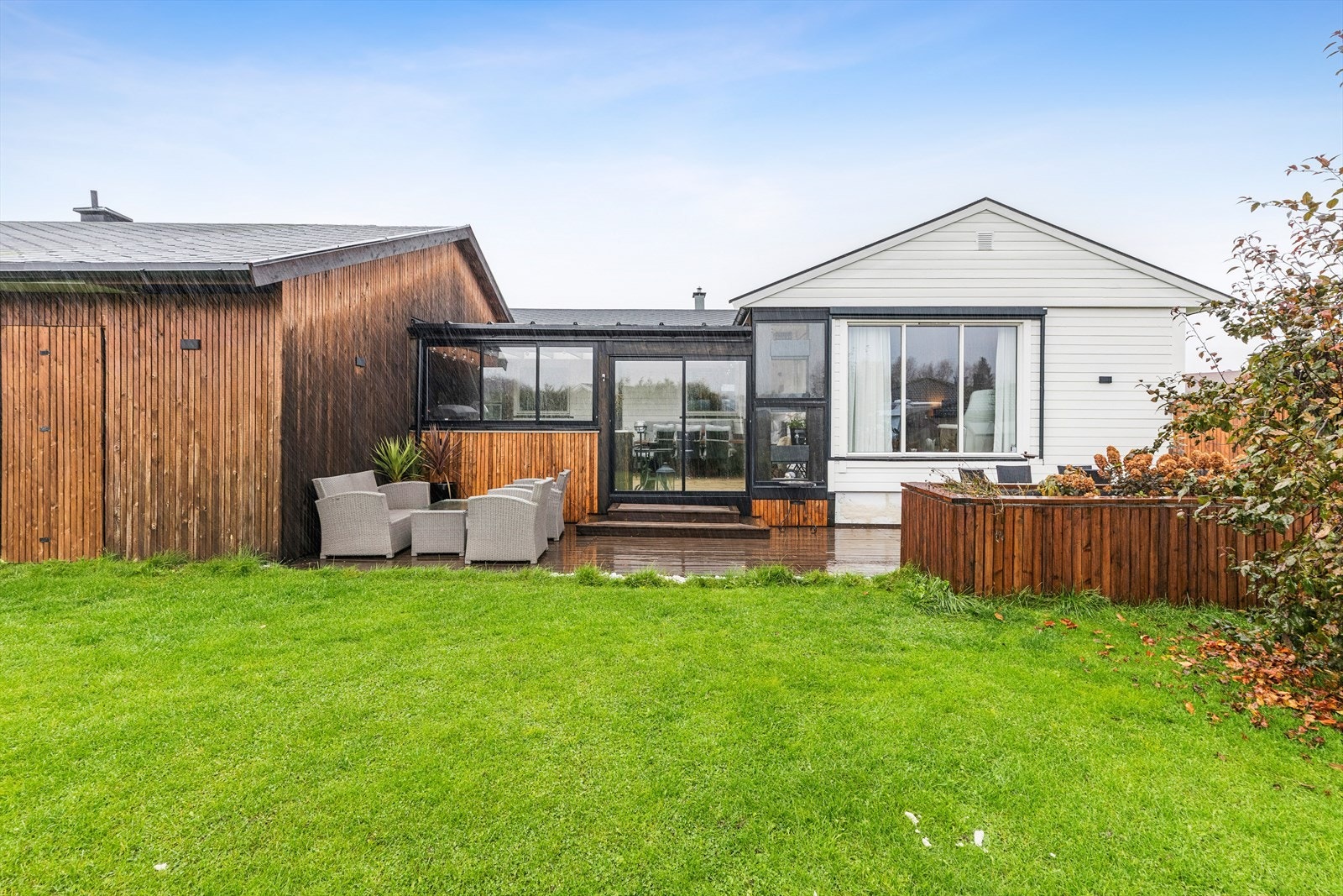 Hagen er pent opparbeidet og gir gode leke- og utfoldelsesmuligheter for hele familien. Galleribilde