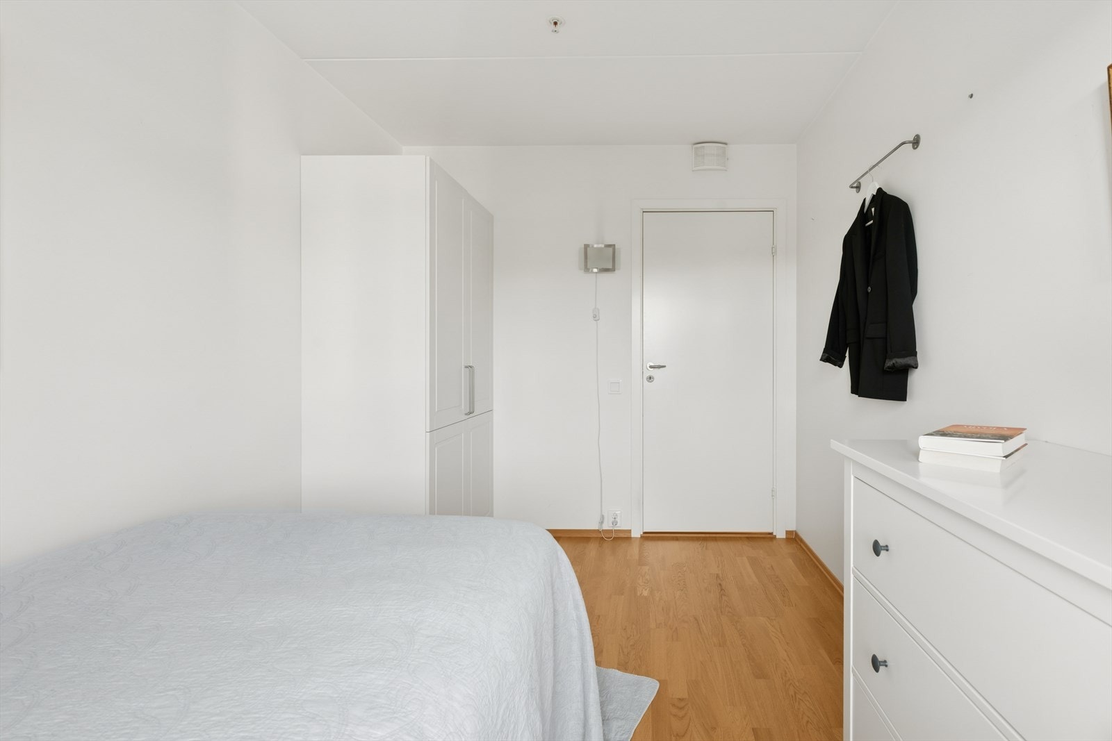 Sigdal garderobeløsning. Galleribilde