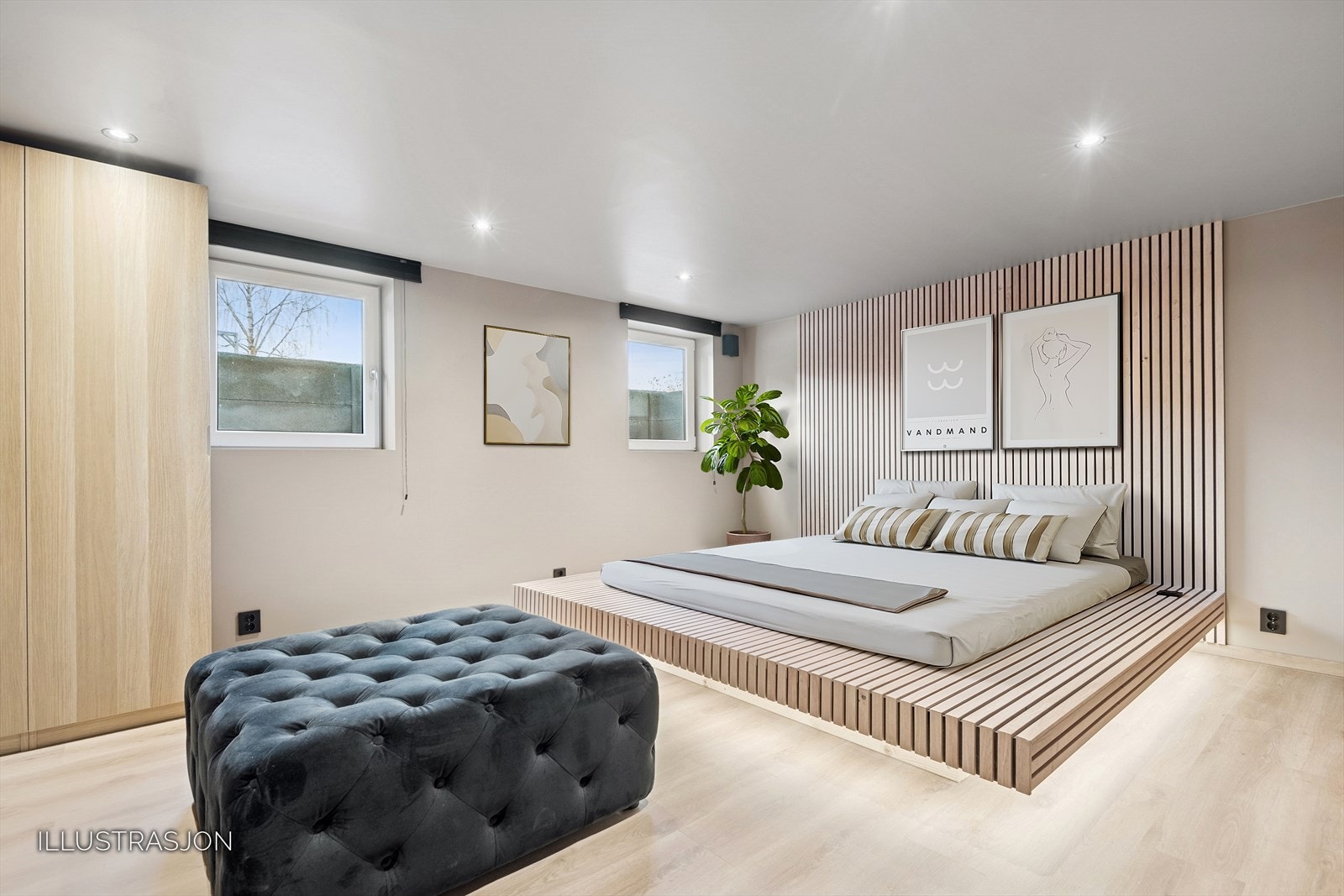 Hovedsoverommet i underetasjen har en plassbygd sengeløsning med integrert belysning. Galleribilde